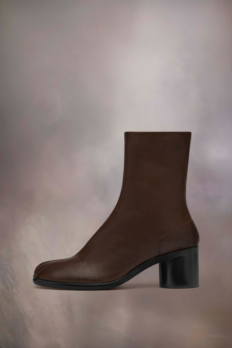 Maison Margiela Tabi ankle boots outlook