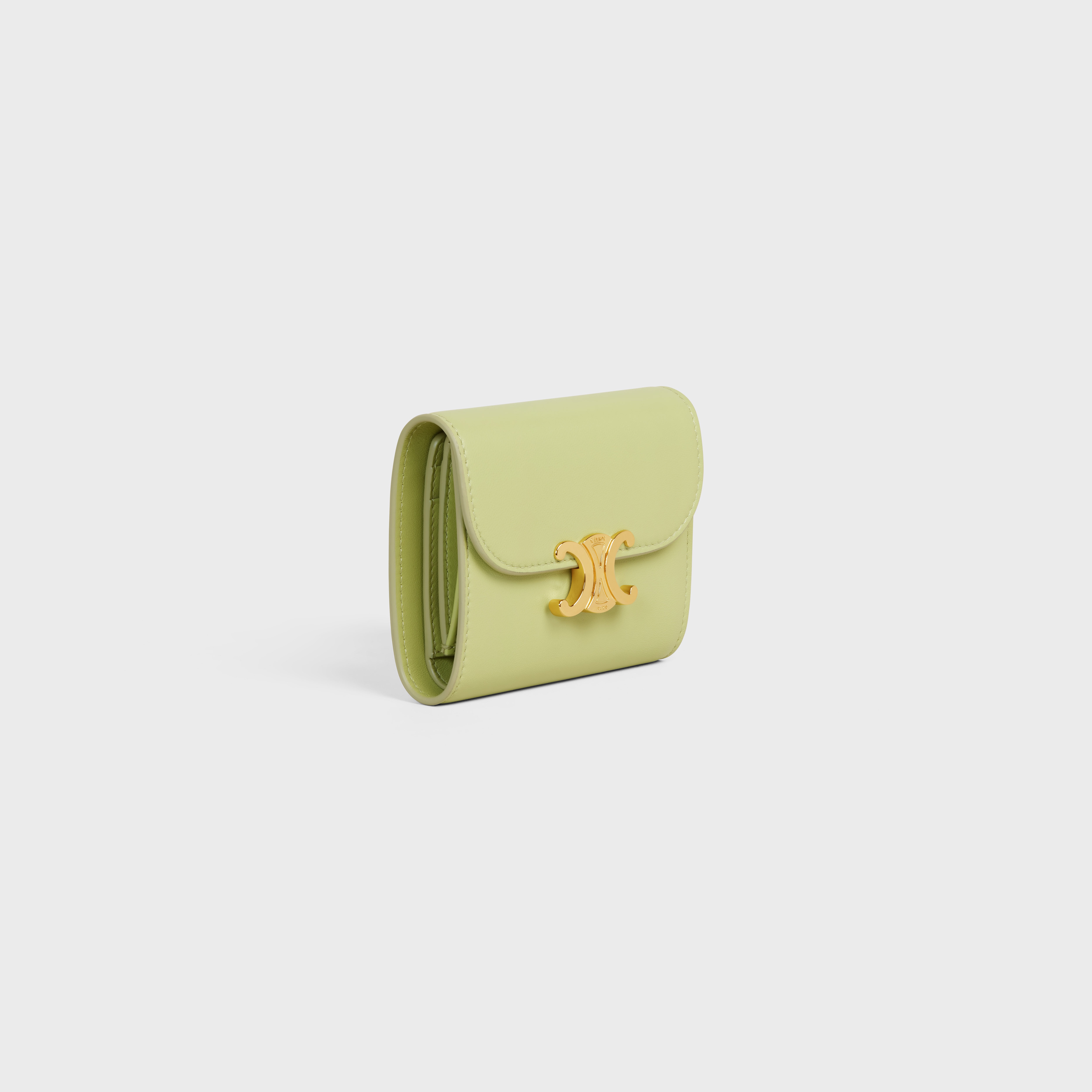 Triomphe Small Flap Wallet in Shiny calfskin - 2