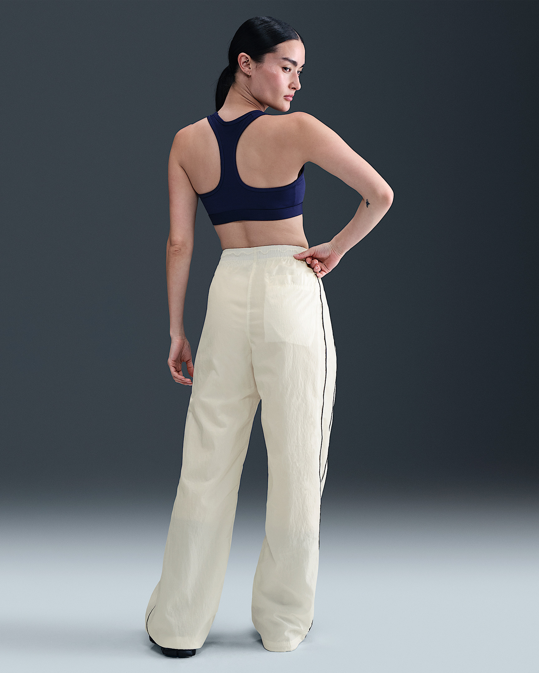 Nike Windrunner Women's High-Waisted Woven Open-Hem Pants - 4