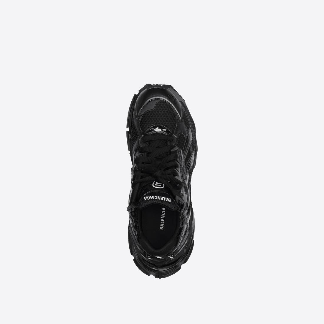 Women's Runner Sneaker in Black - 5