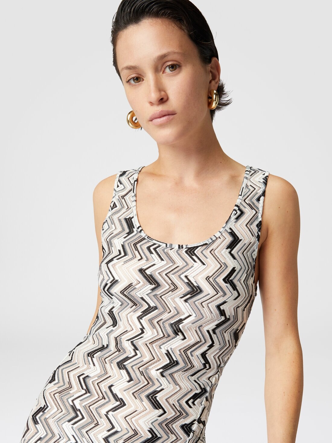 Long cover-up dress in slub zigzag viscose blend - 5