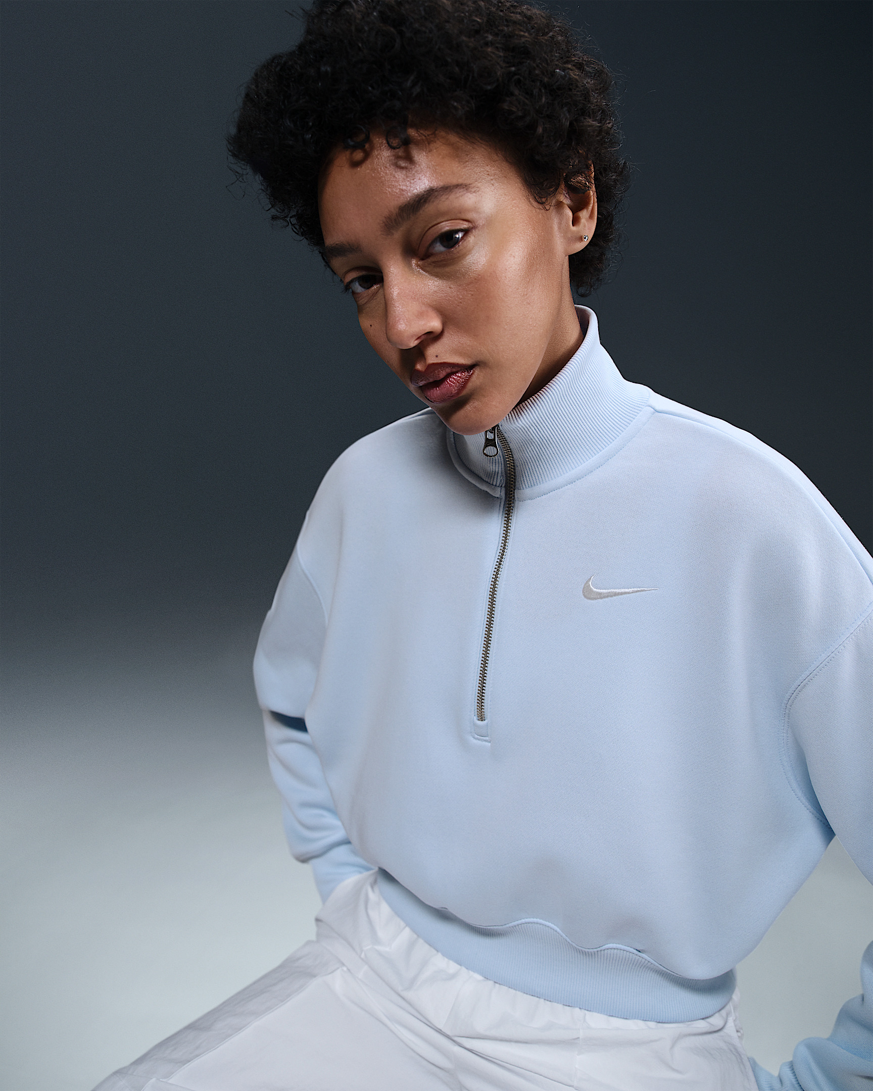 Nike Sportswear Phoenix Fleece Women's 1/4-Zip Cropped Sweatshirt - 3