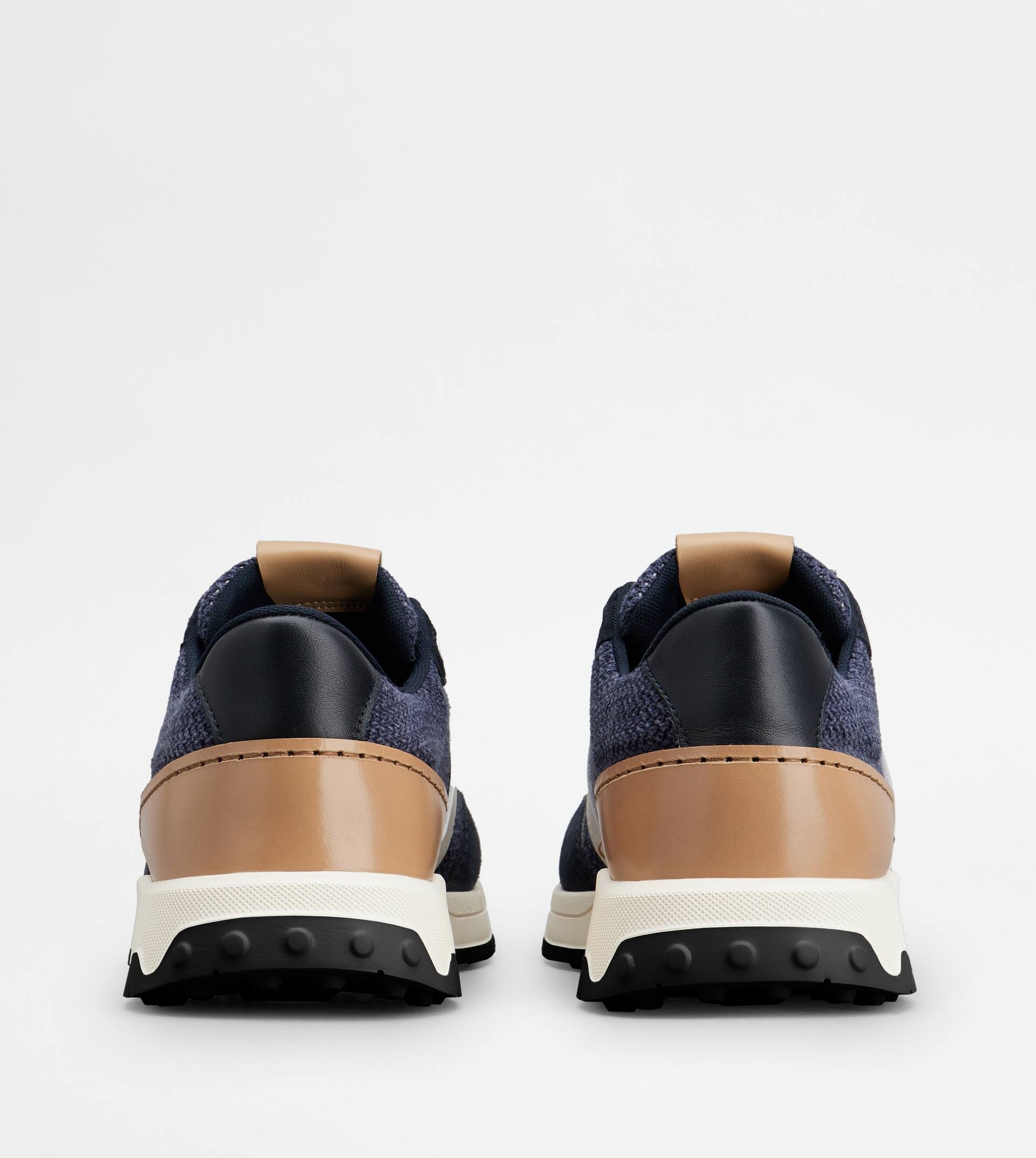 SNEAKERS IN LEATHER AND TECHNICAL FABRIC - BLUE - 2