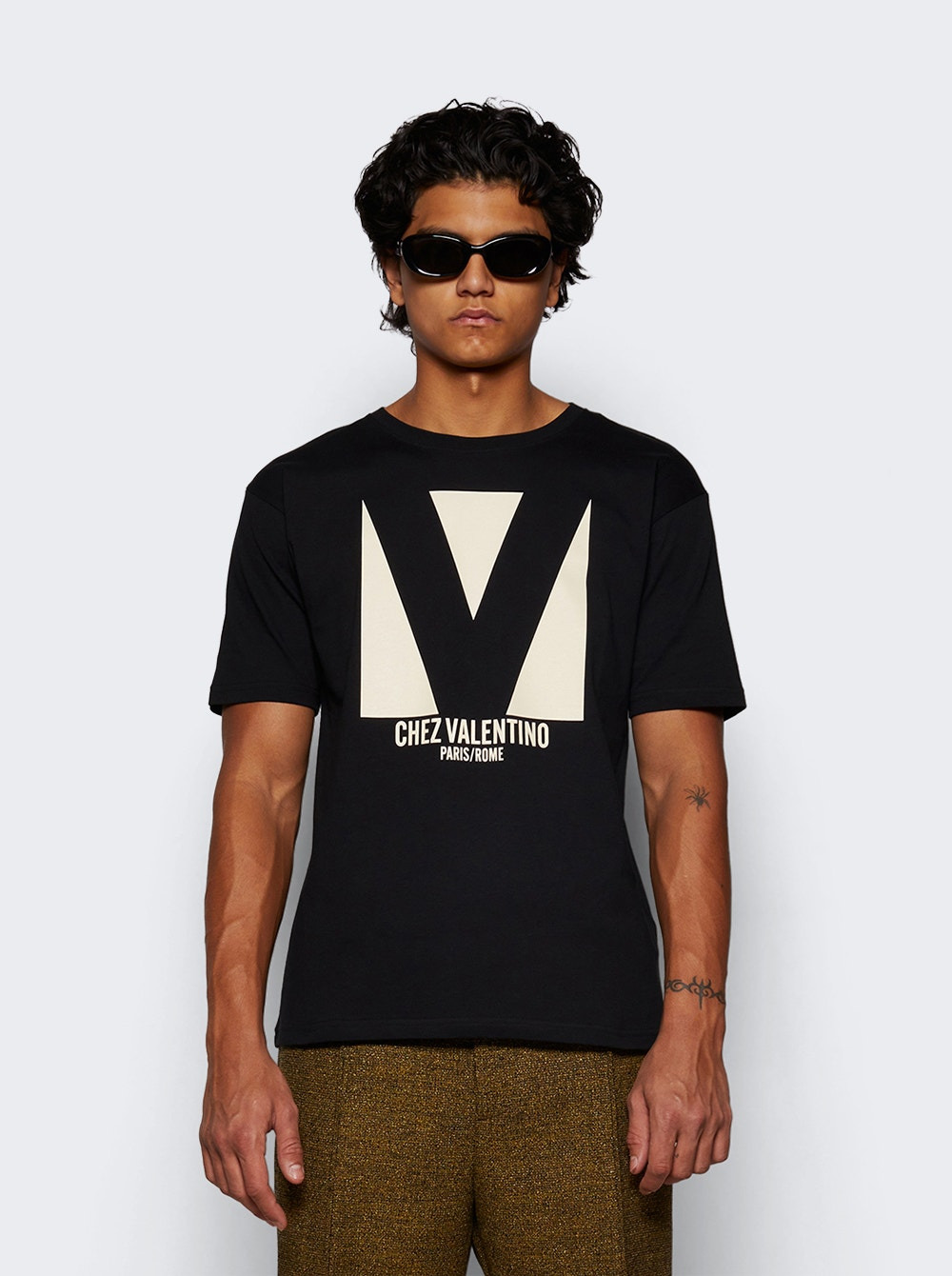 Chez Tee Black - 3
