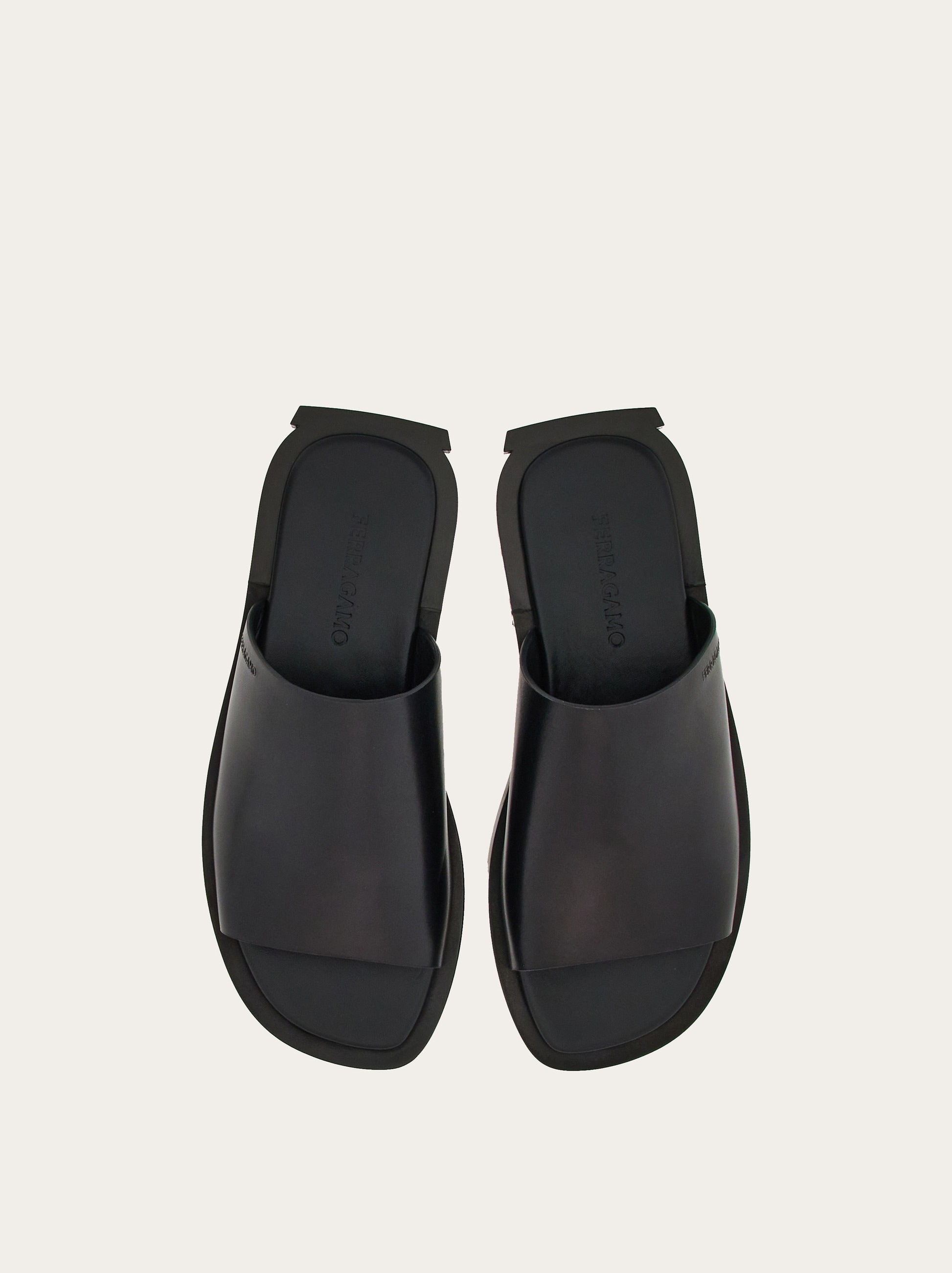 Mule with Gancini heel - 2