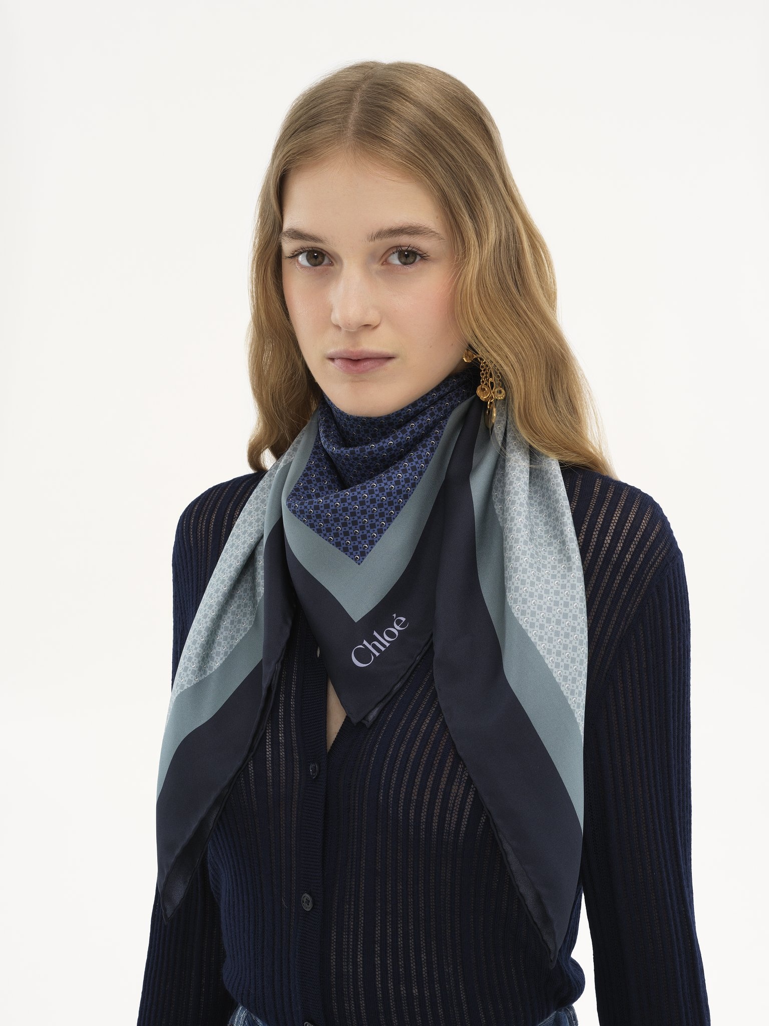 THE CHLOÉ MINI TIE-PRINT SCARF IN SILK - 2