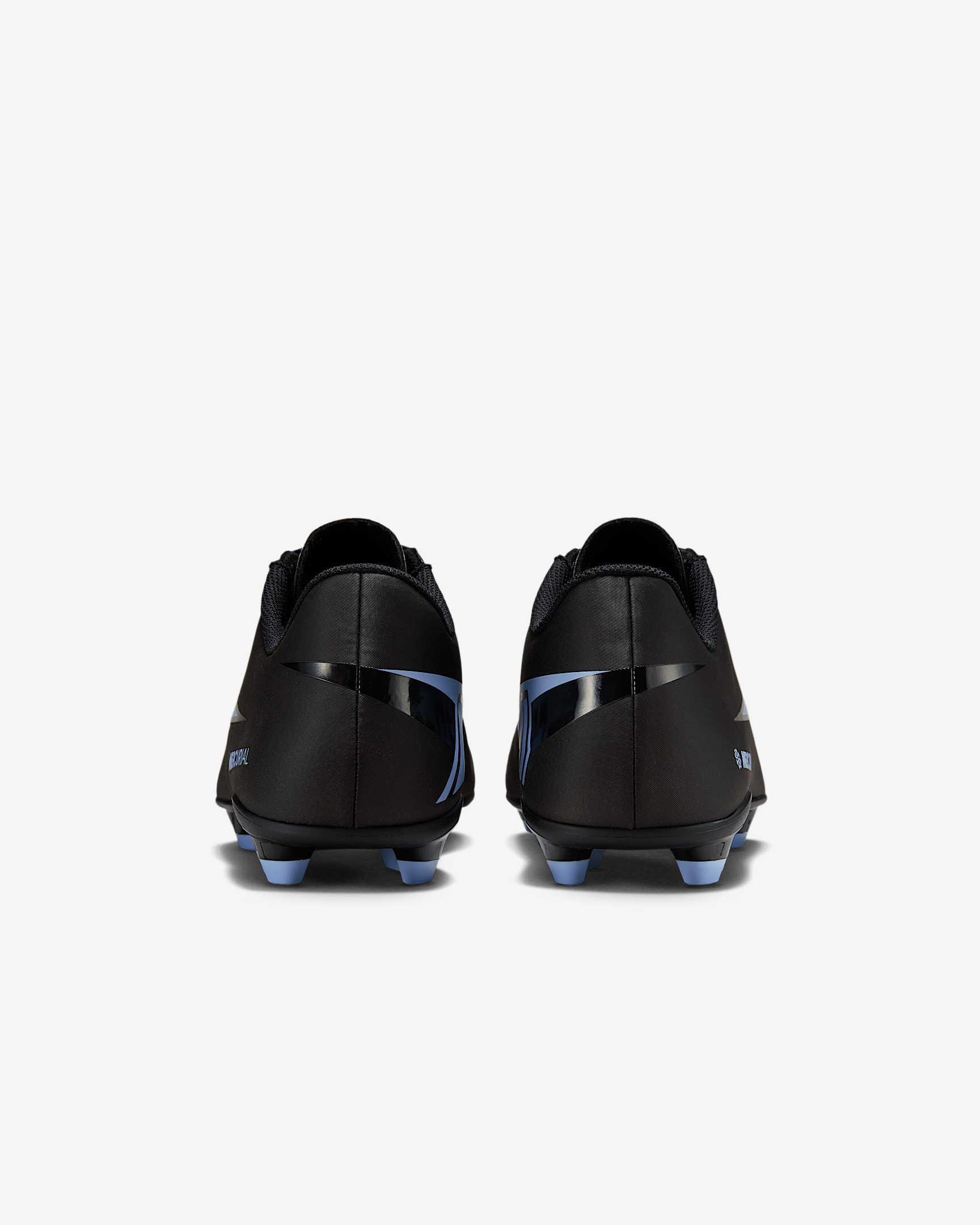 Nike Mercurial Vapor 16 Club Multi-Ground Low-Top Soccer Cleats - 6