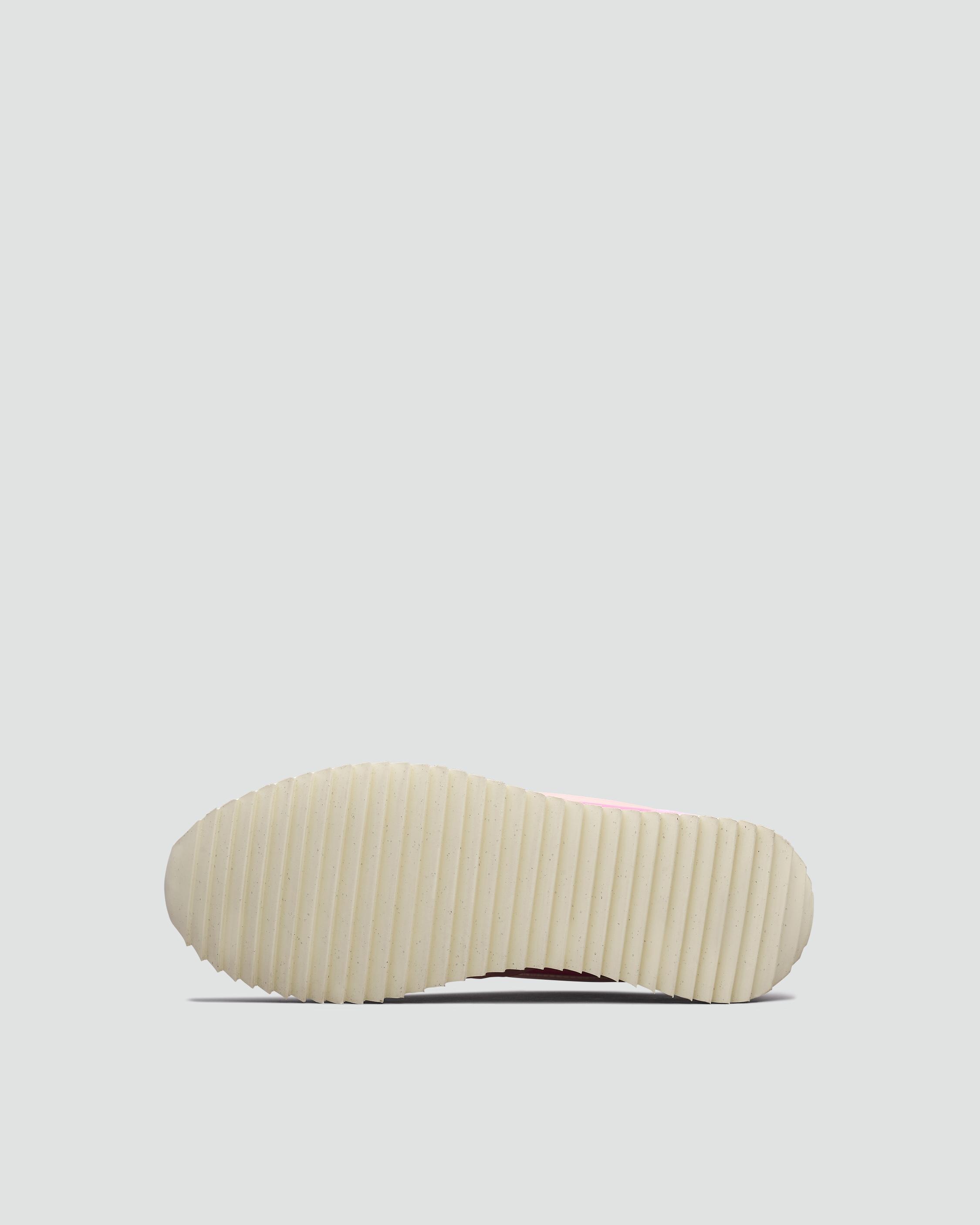 Retro Runner - Recycled Materials
Low Top Sneaker - 5