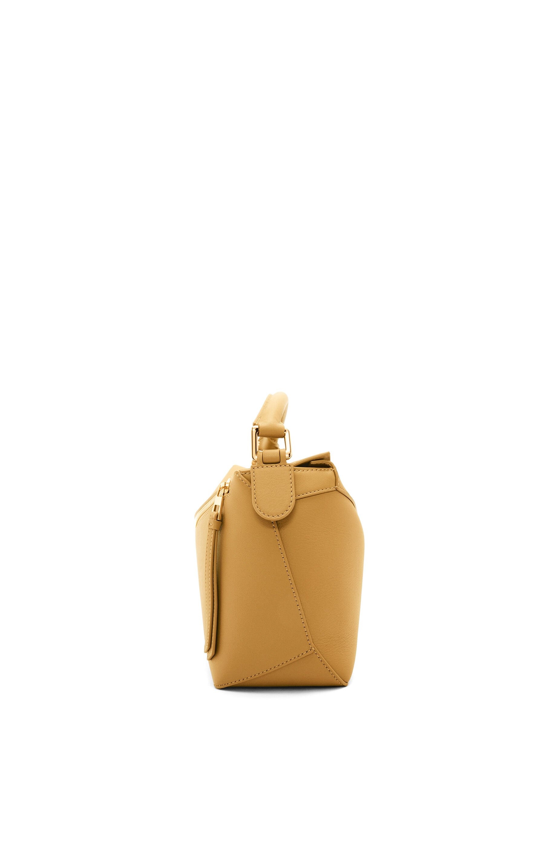 Small Puzzle bag in classic calfskin - 5