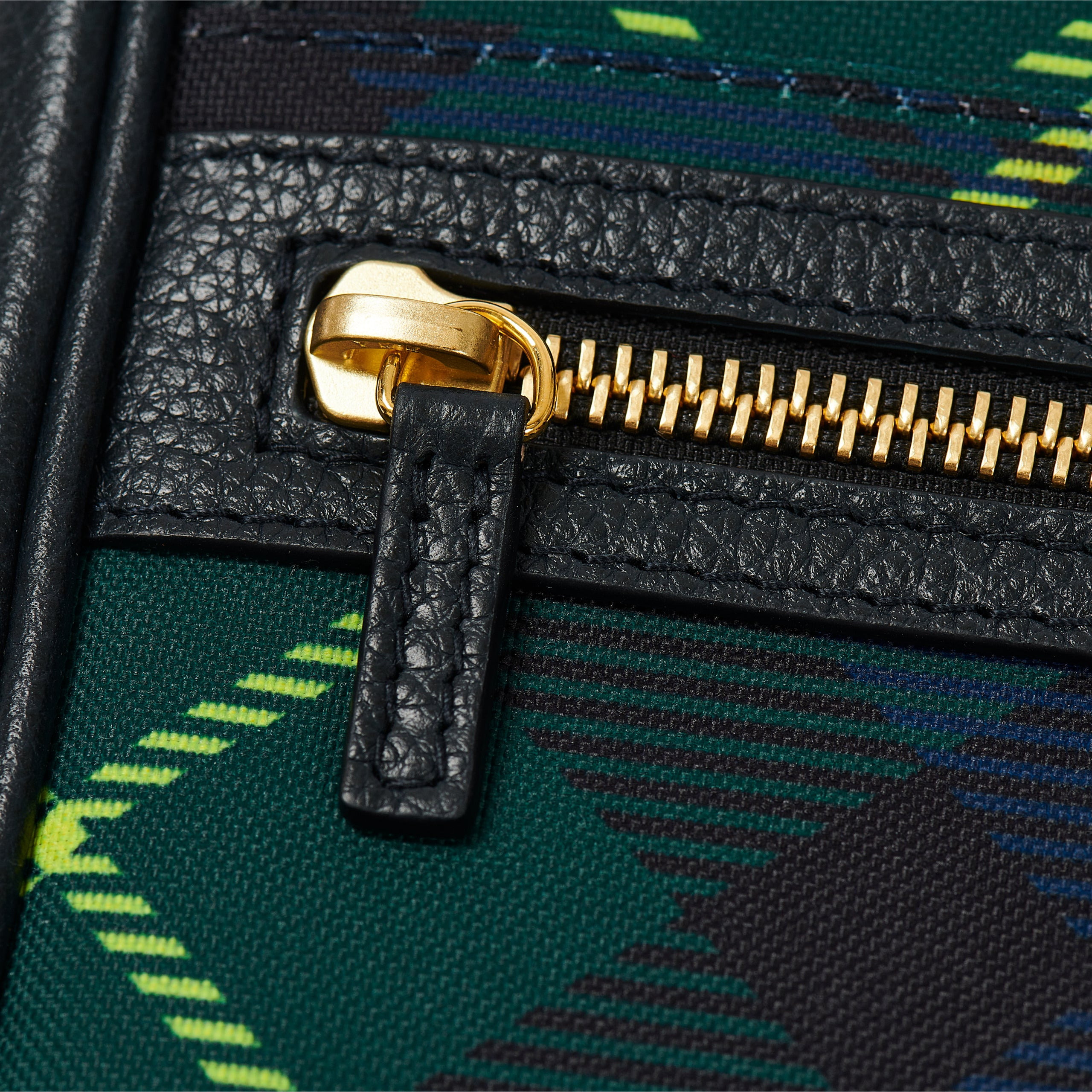 P-LUX SHOT BAG BLACK WATCH - 4