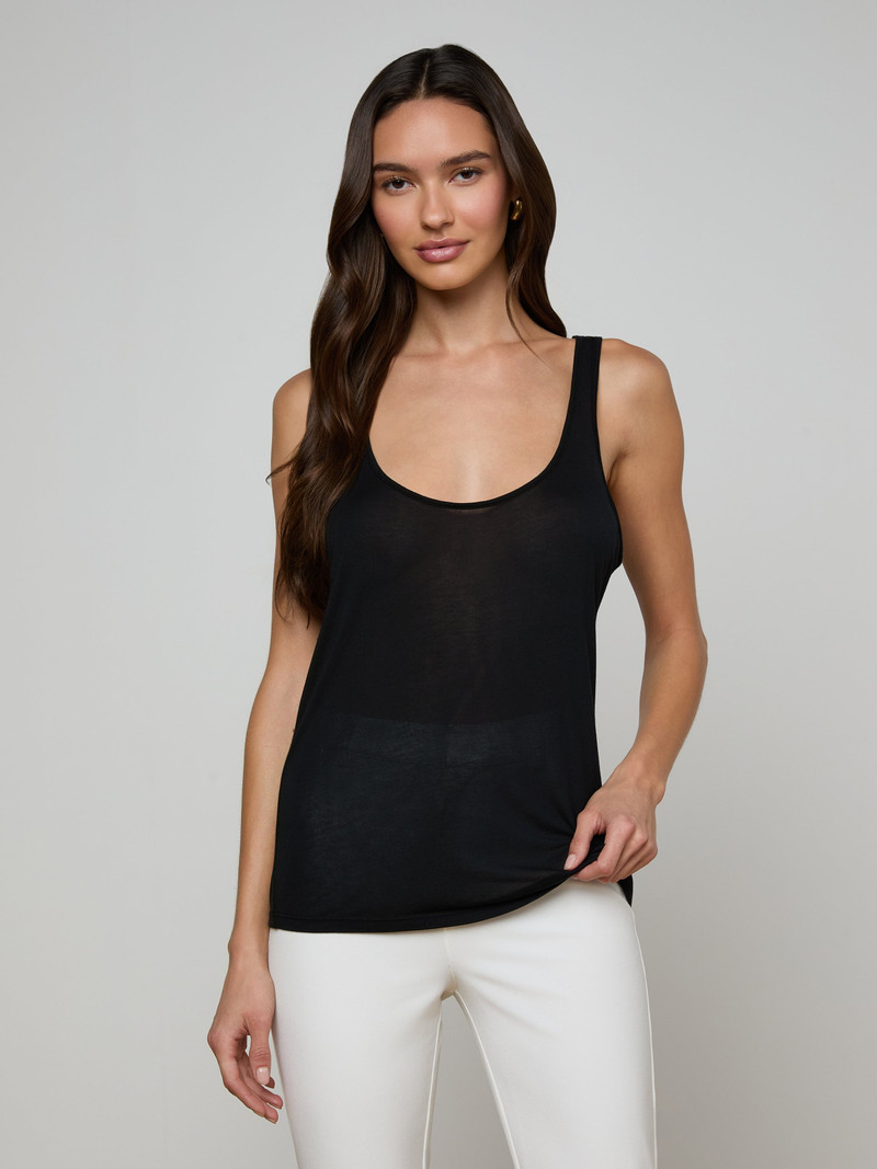 L'AGENCE Celia Scoopneck Tank outlook