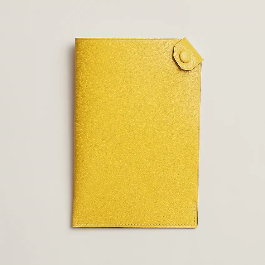 Tarmac passport holder - 1