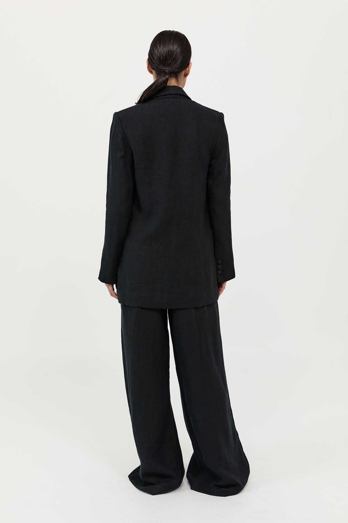 Tailored Linen Blazer - Black - 6