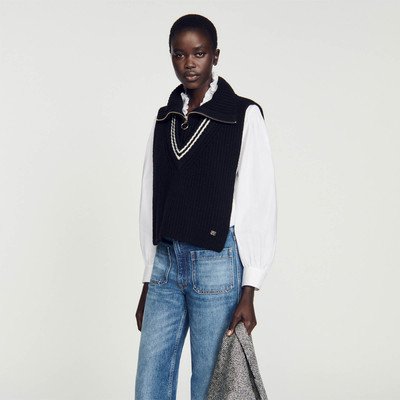 Sandro Scarf with high neck outlook
