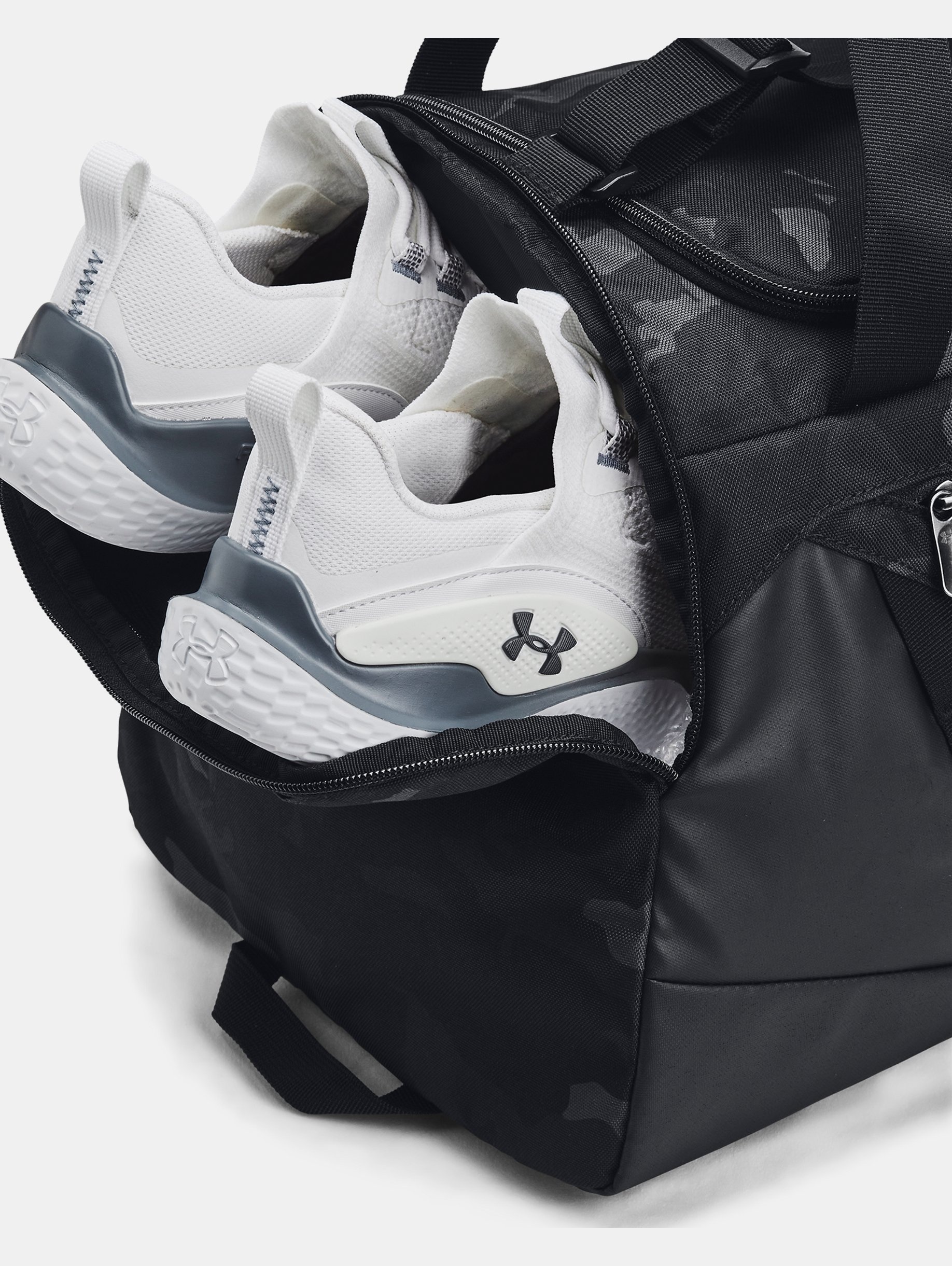 UA Undeniable 5.0 Small Duffle Bag - 5