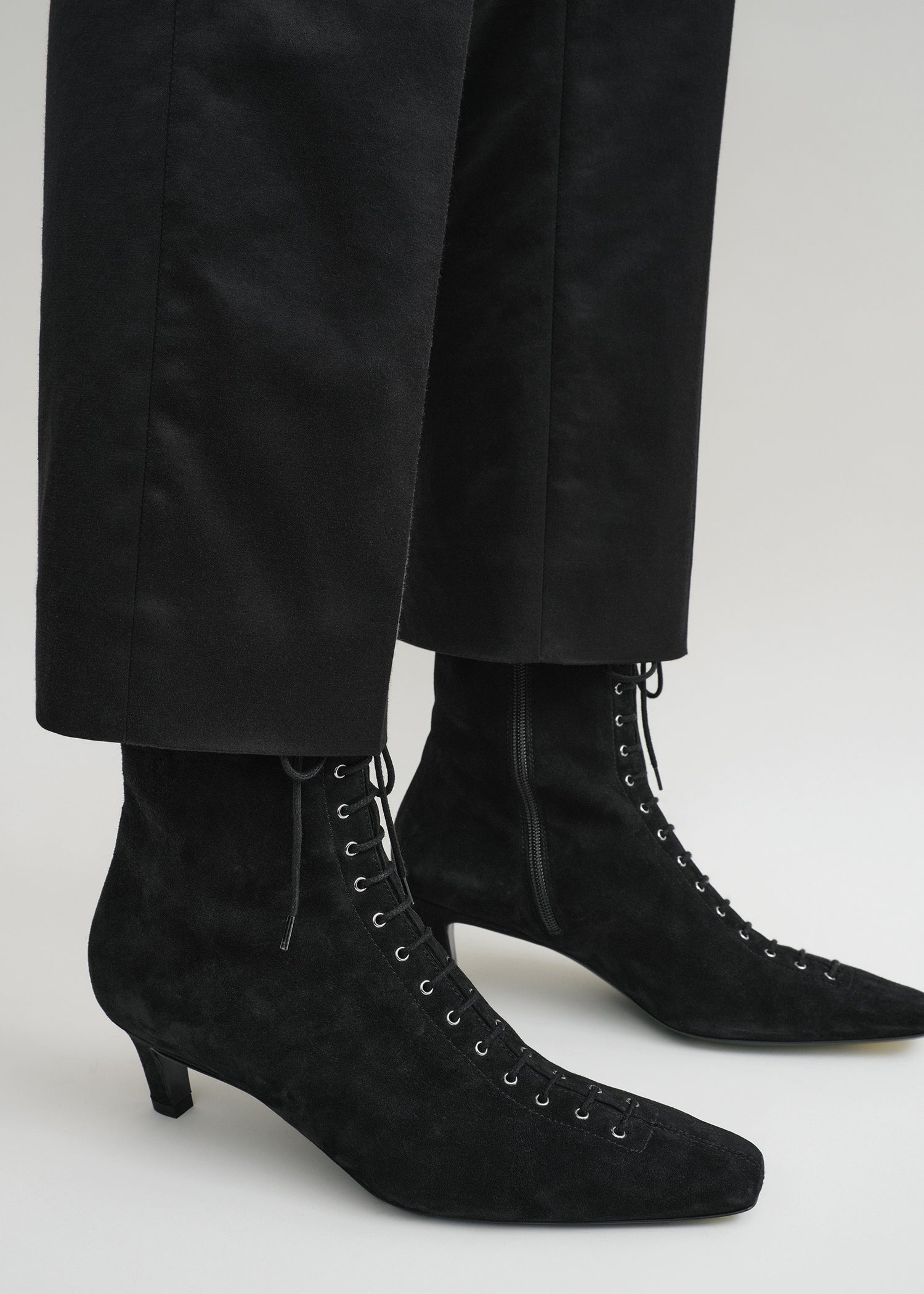 Suede lace-up boots black - 3