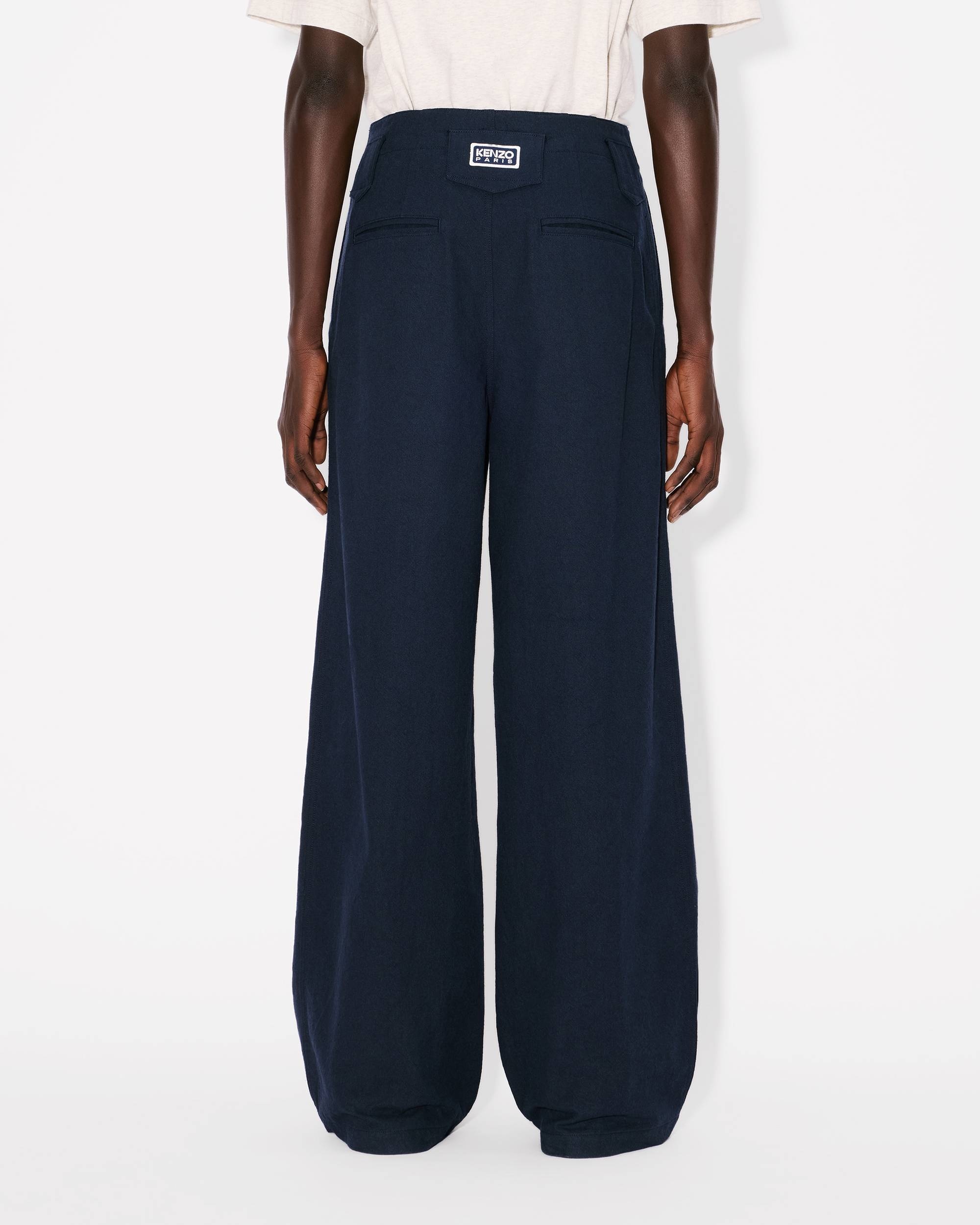 Oversized pleated pants - 4