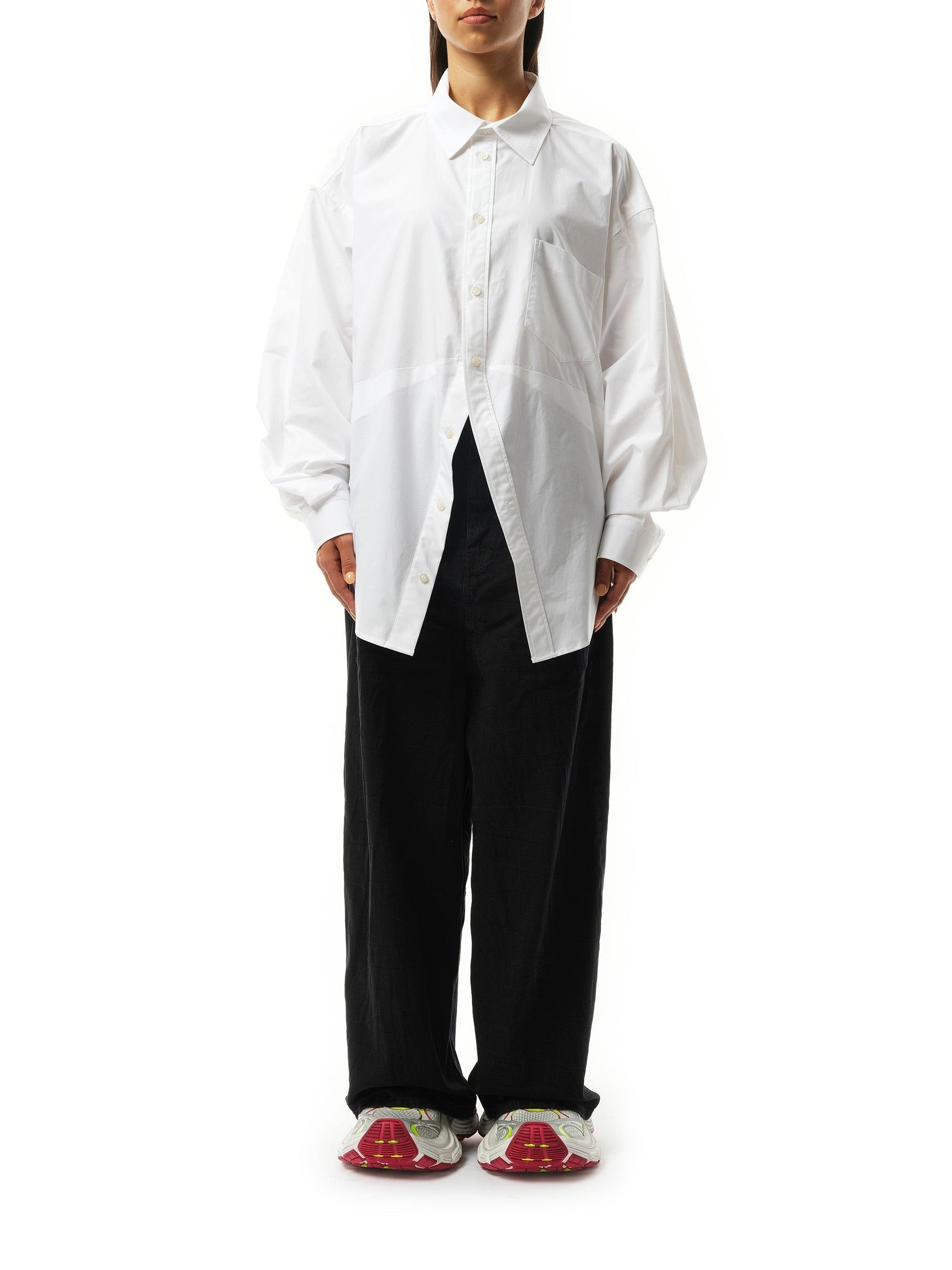 Swing Shirt in White - 4