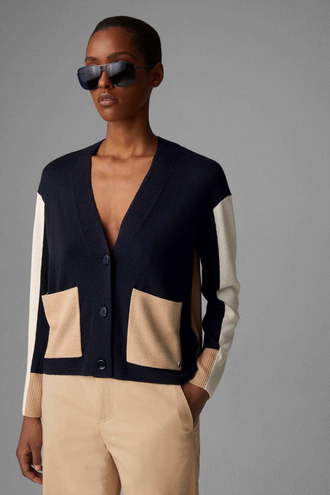 CARIA CARDIGAN IN NAVY BLUE/CAMEL - 2