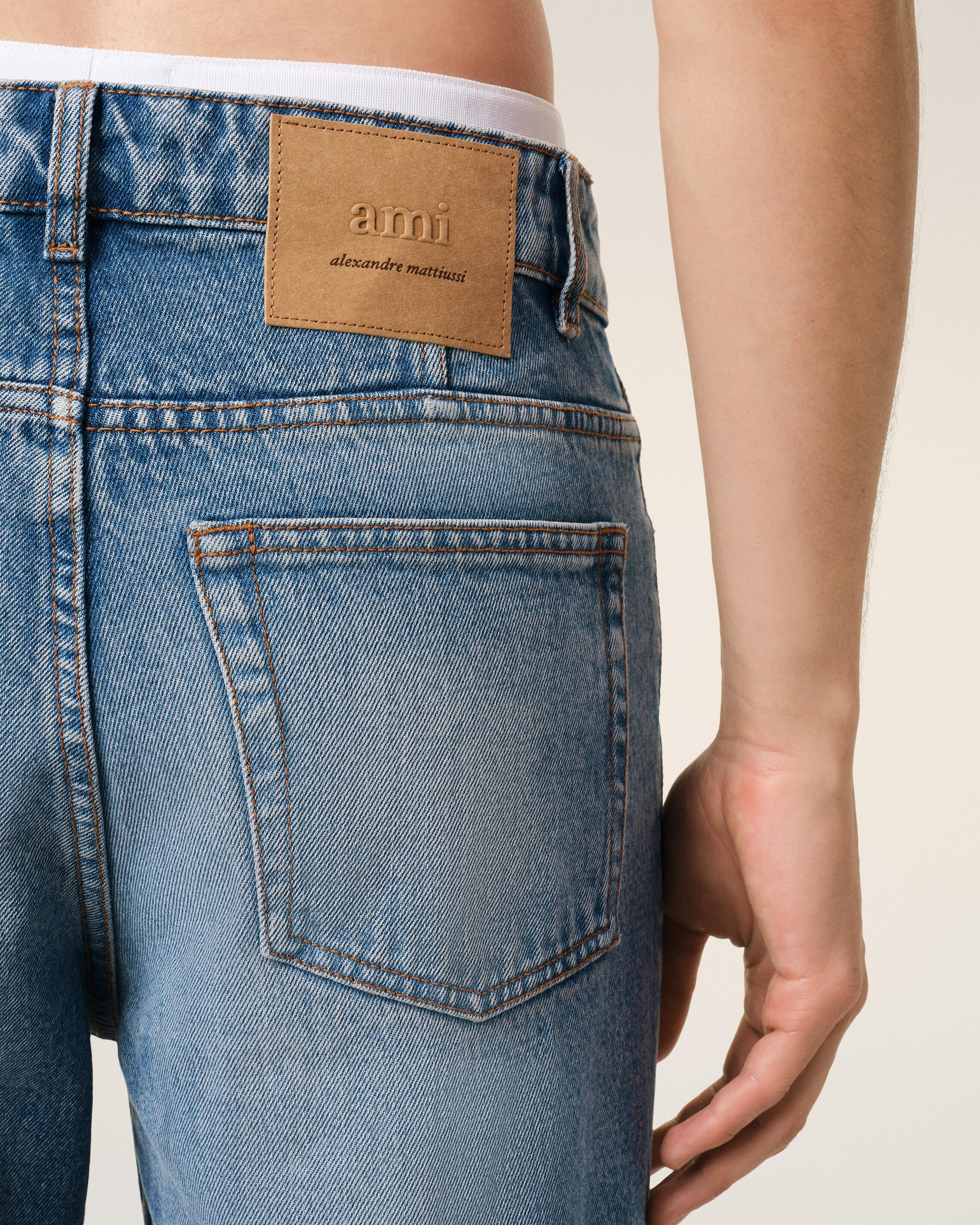 BLUE COTTON TAPERED FIT JEANS - 5