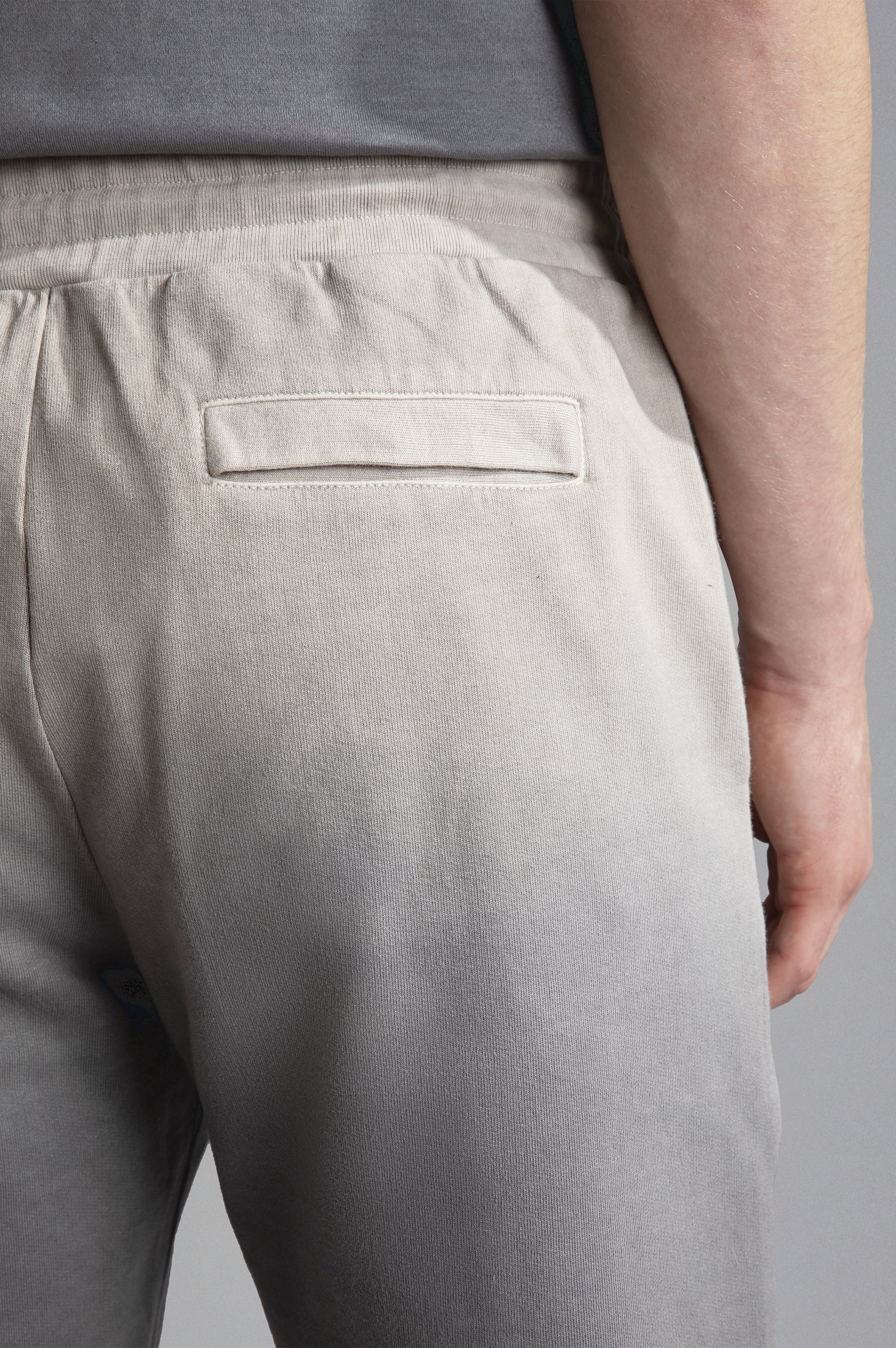 GARMENT DYED COTTON BERMUDA SHORTS - 4