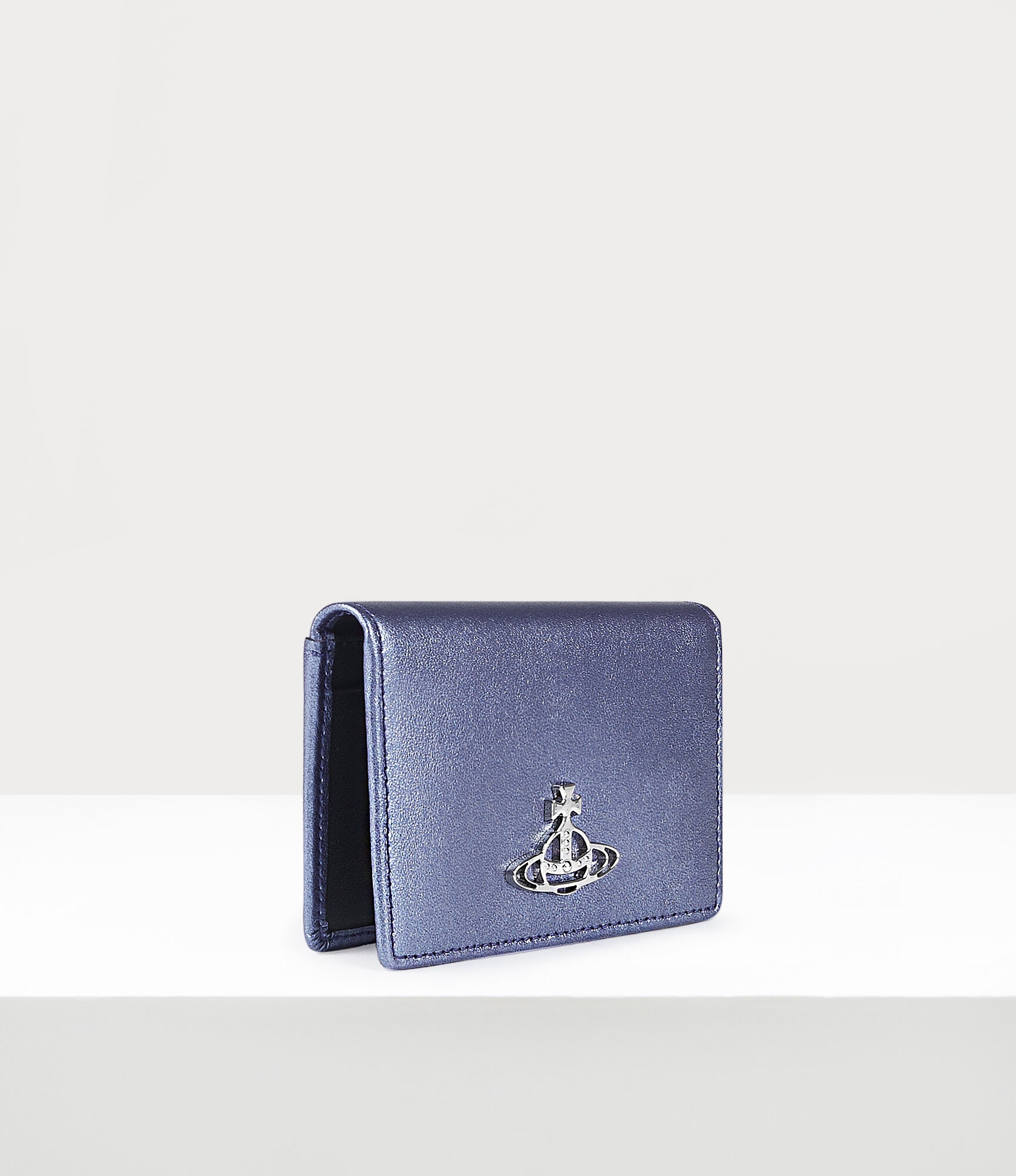 PEARLISED LEATHER CARD HOLDER - 2