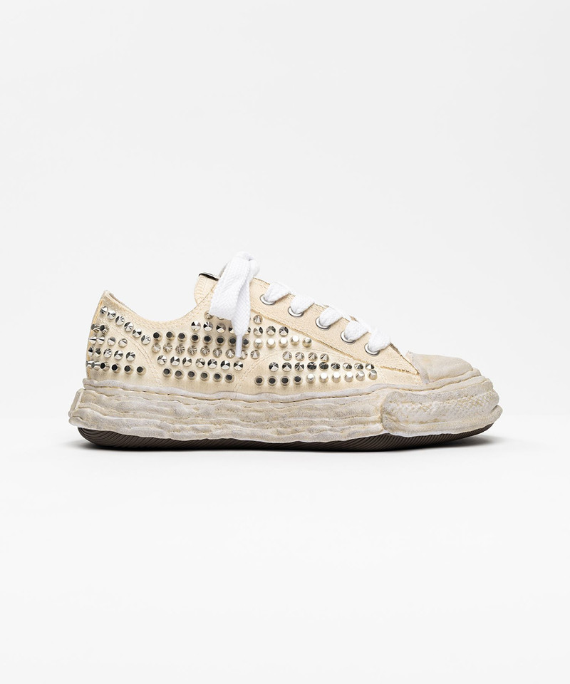 Maison MIHARAYASUHIRO 【EXCLUSIVE EDITION】"PETERSON23"OG Sole Studded Canvas Low-top Sneaker outlook