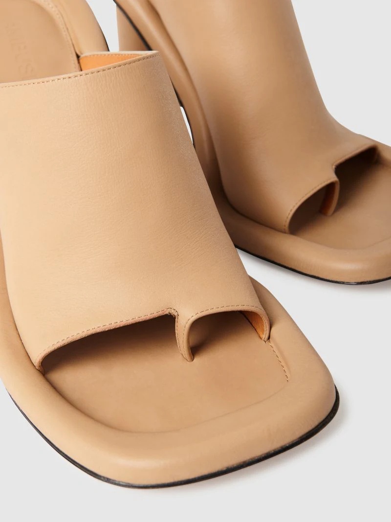 LEATHER CUSHION MULE - 5