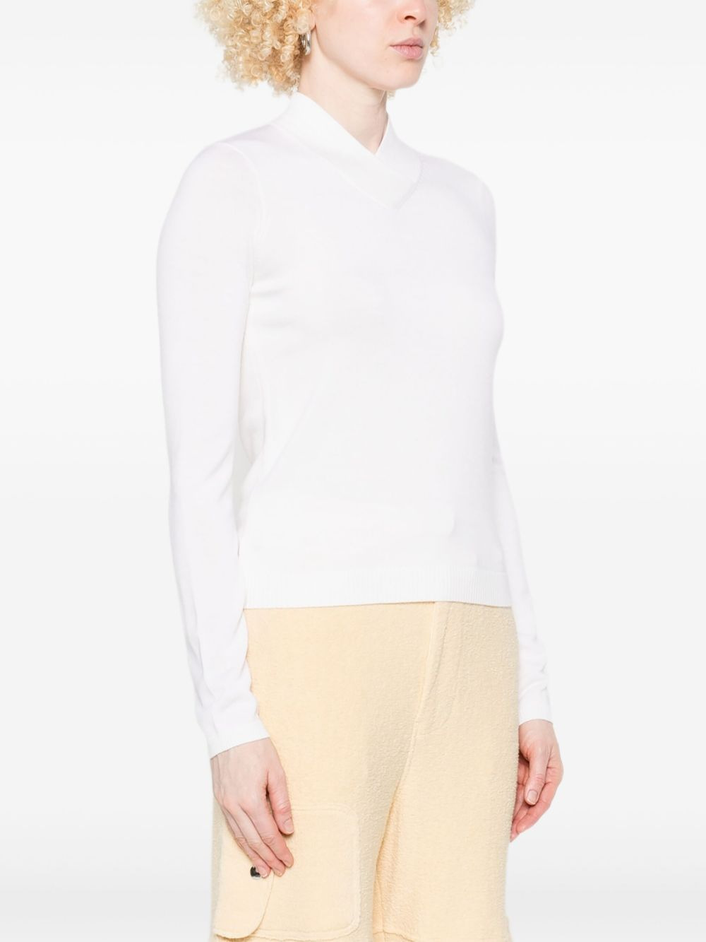 v-neck long-sleeve t-shirt - 3