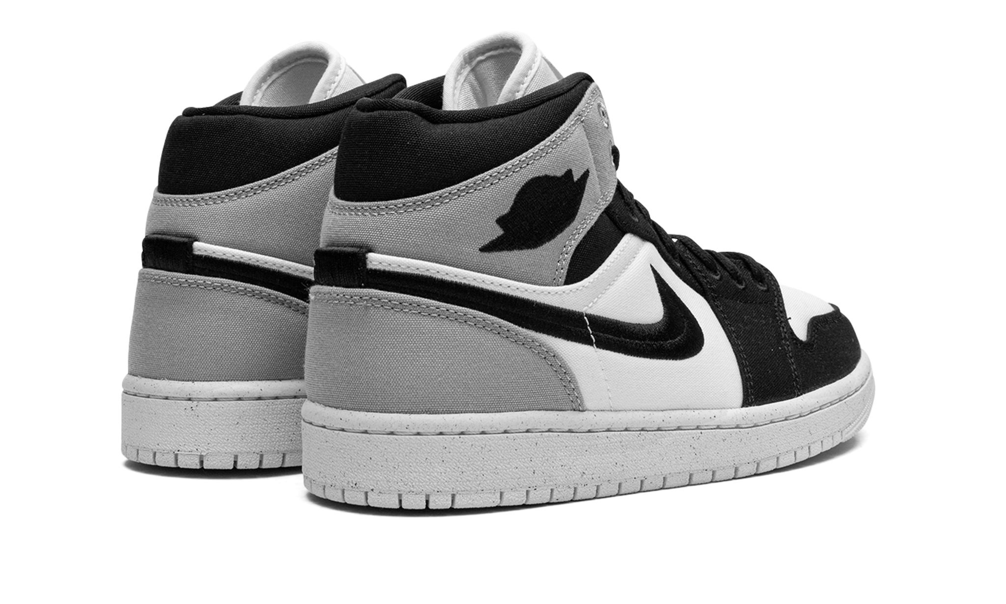 WMNS Air Jordan 1 Mid SE - 3