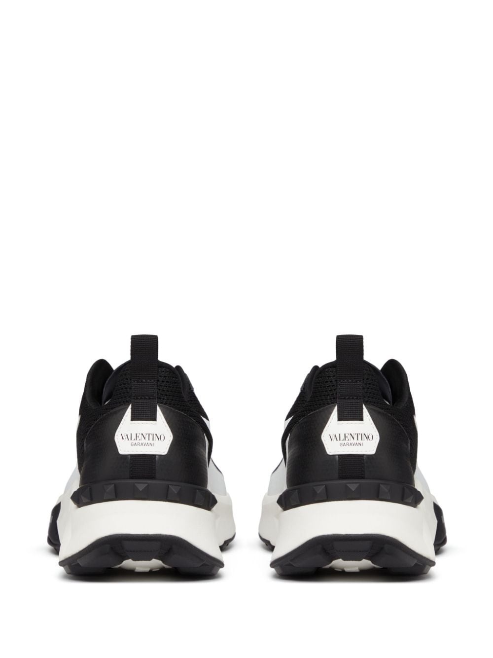 True Act panelled sneakers - 3