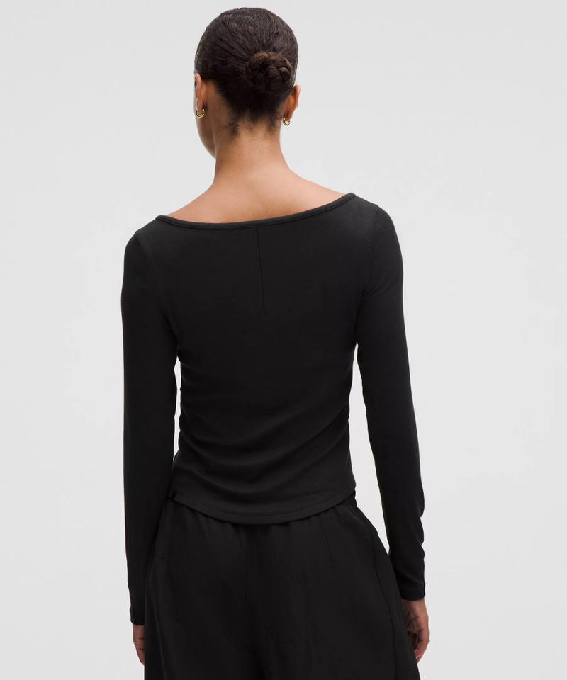 Hold Tight Keyhole Neck Long-Sleeve Shirt *Charm 3
