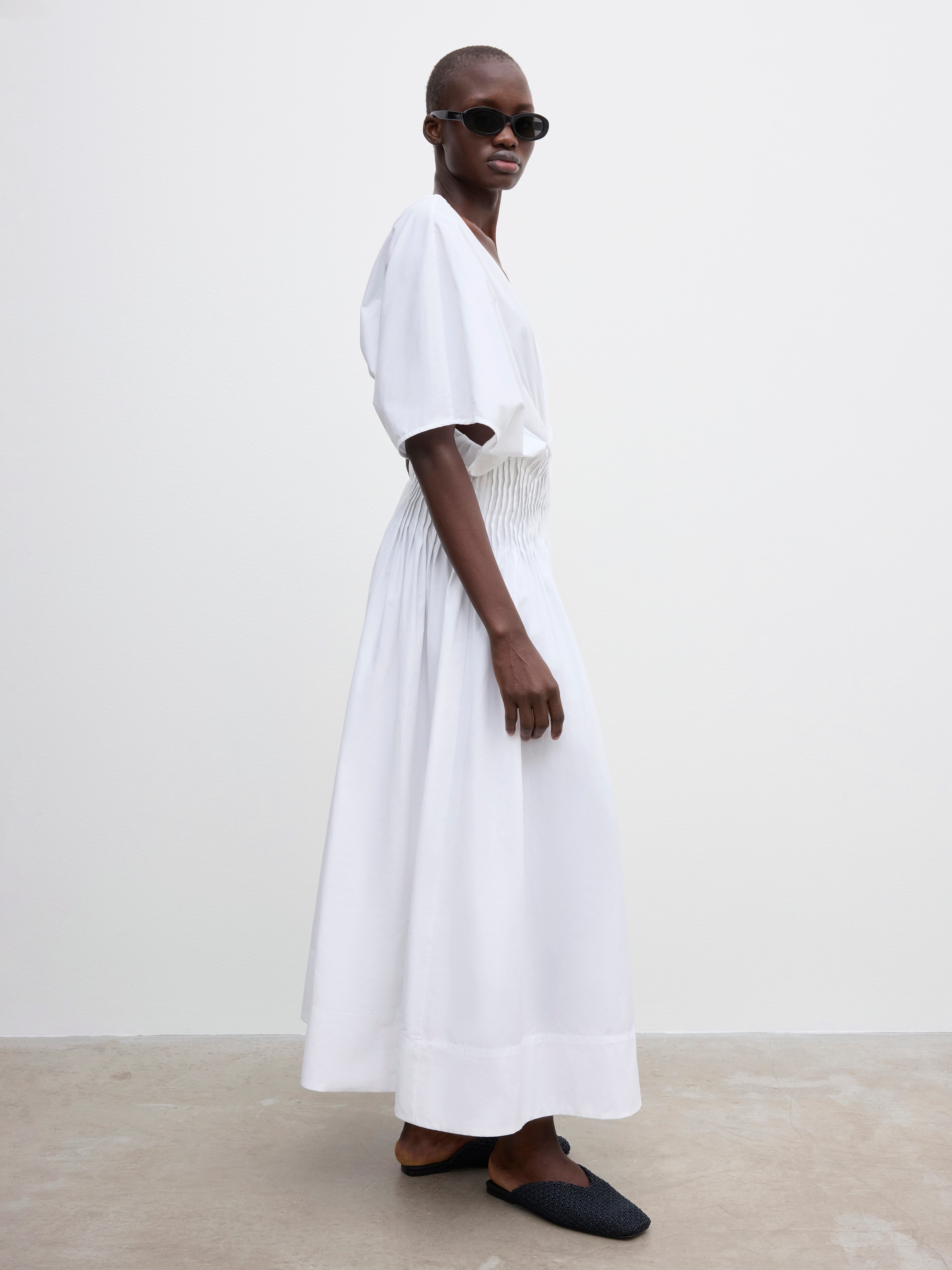 Poplin v-neck dress - 4