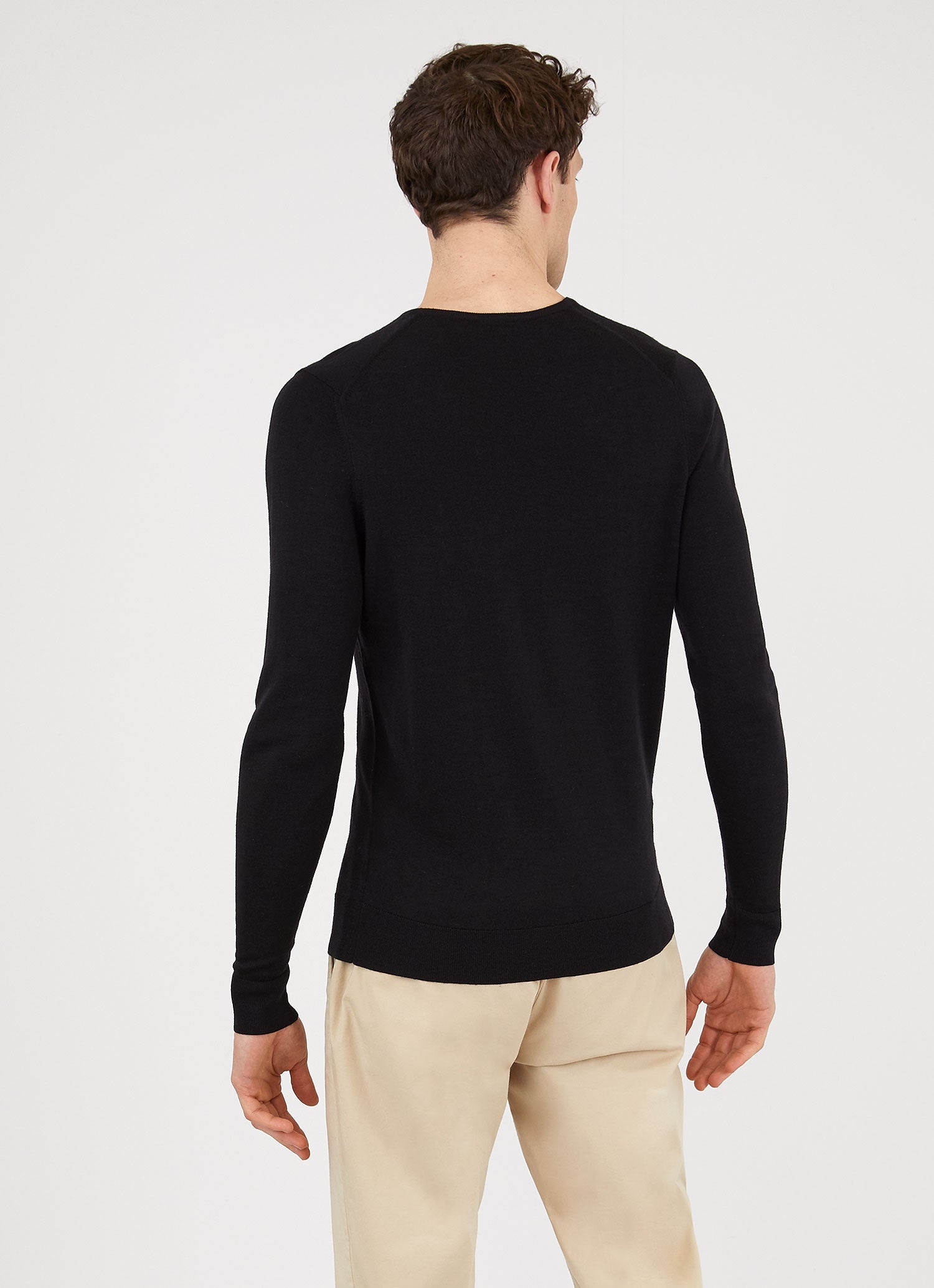 Merino V Neck Jumper - 4