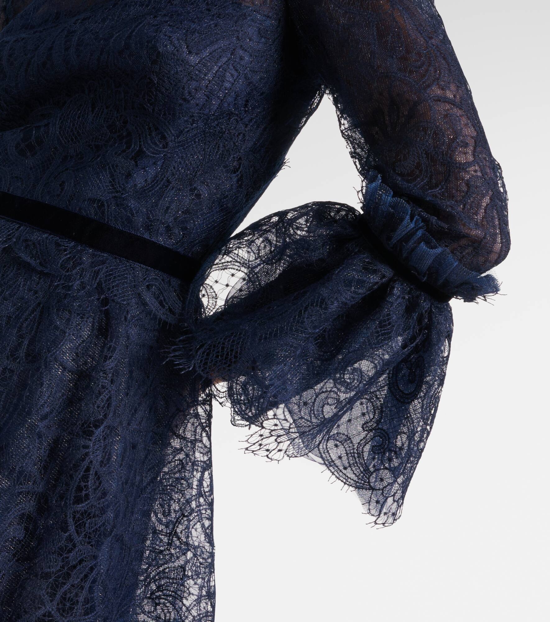 Ruched lace gown - 5