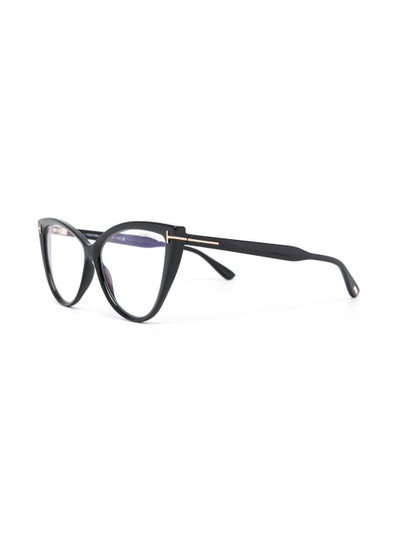 TOM FORD cat-eye frame glasses outlook