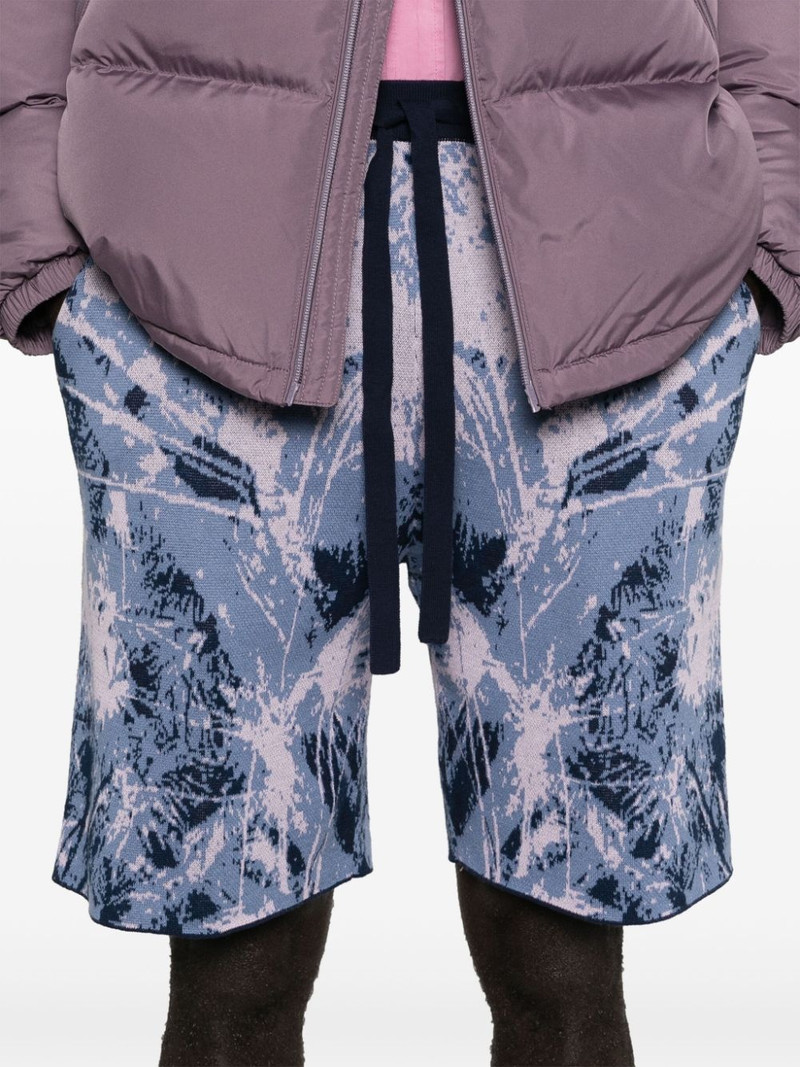 jungle-pattern shorts 5