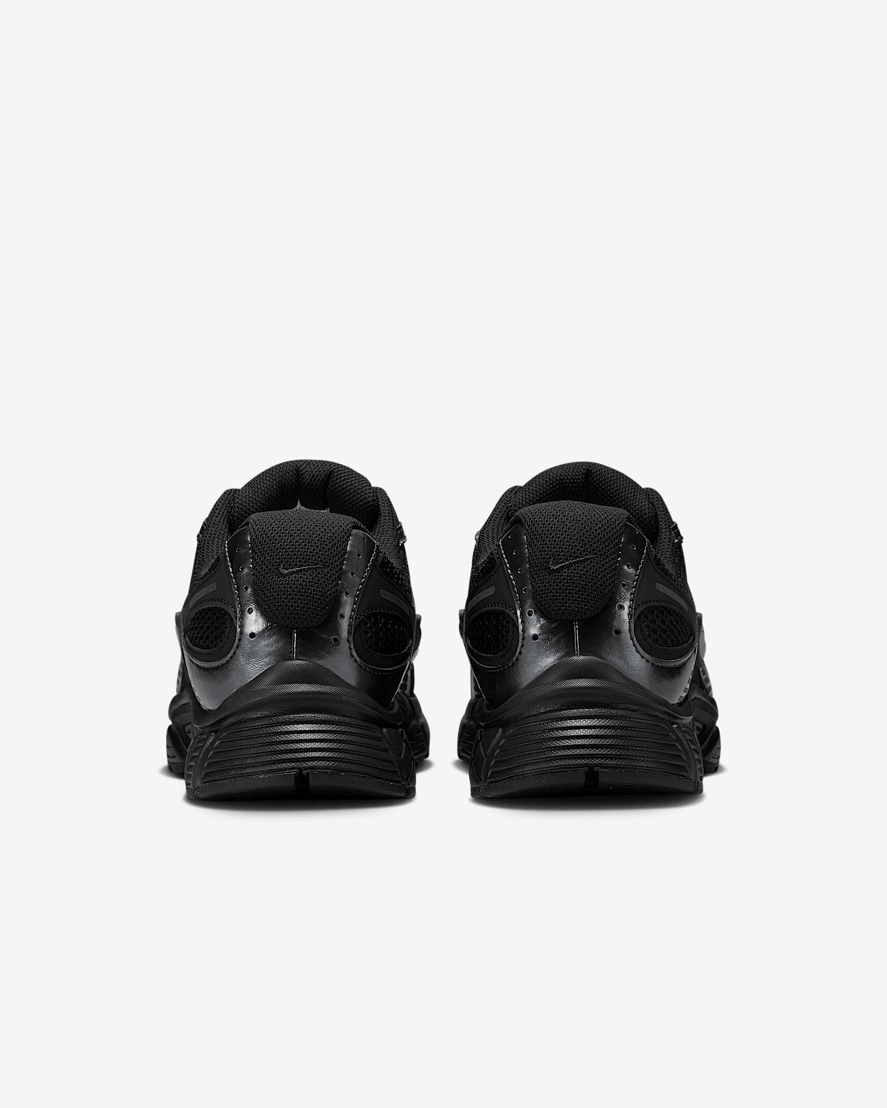 Nike V5 RNR Men's Shoes - 6