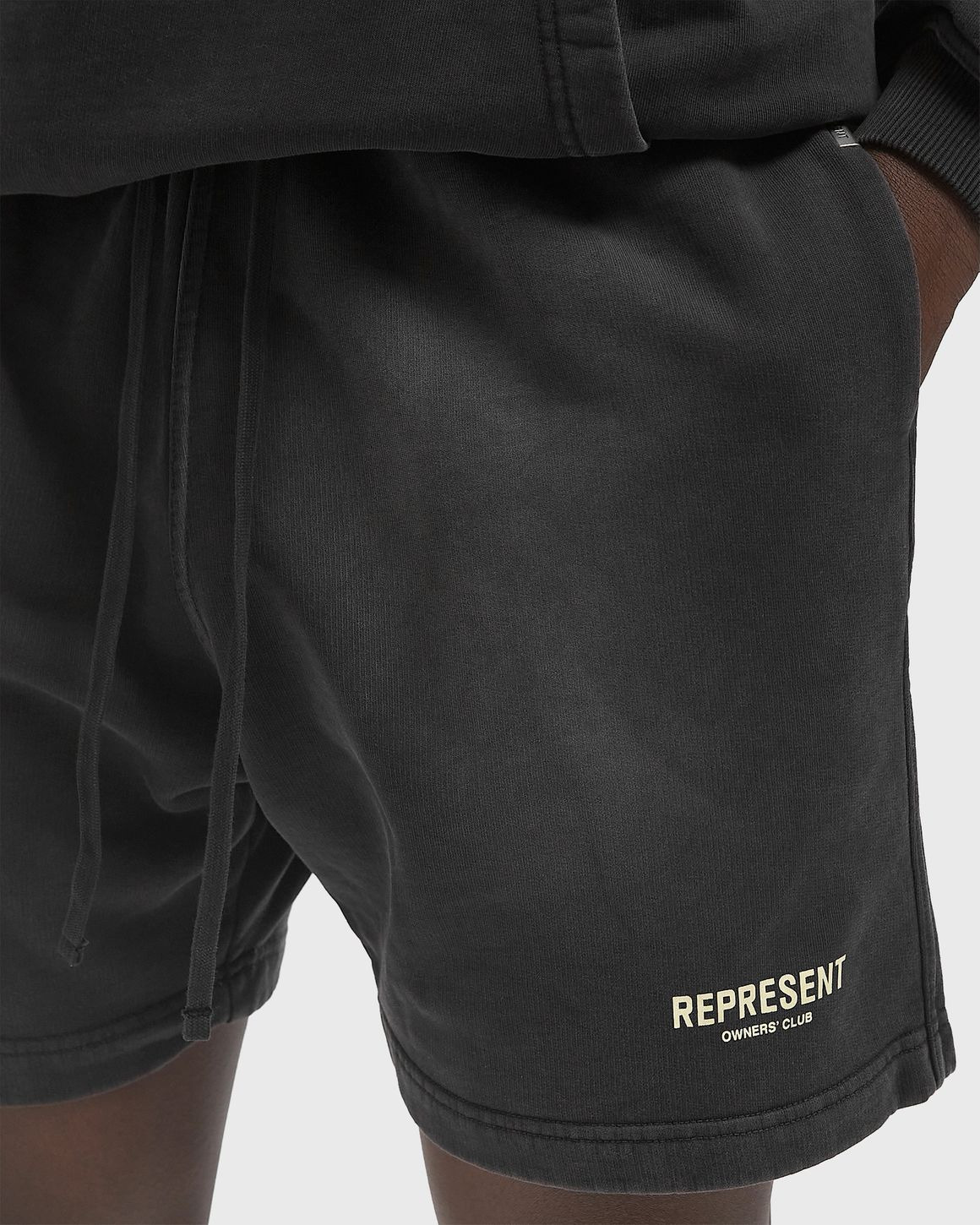Represent Owners Club Short - 4