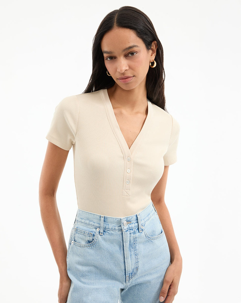 VERONICA BEARD DEKALB RIBBED HENLEY T-SHIRT outlook