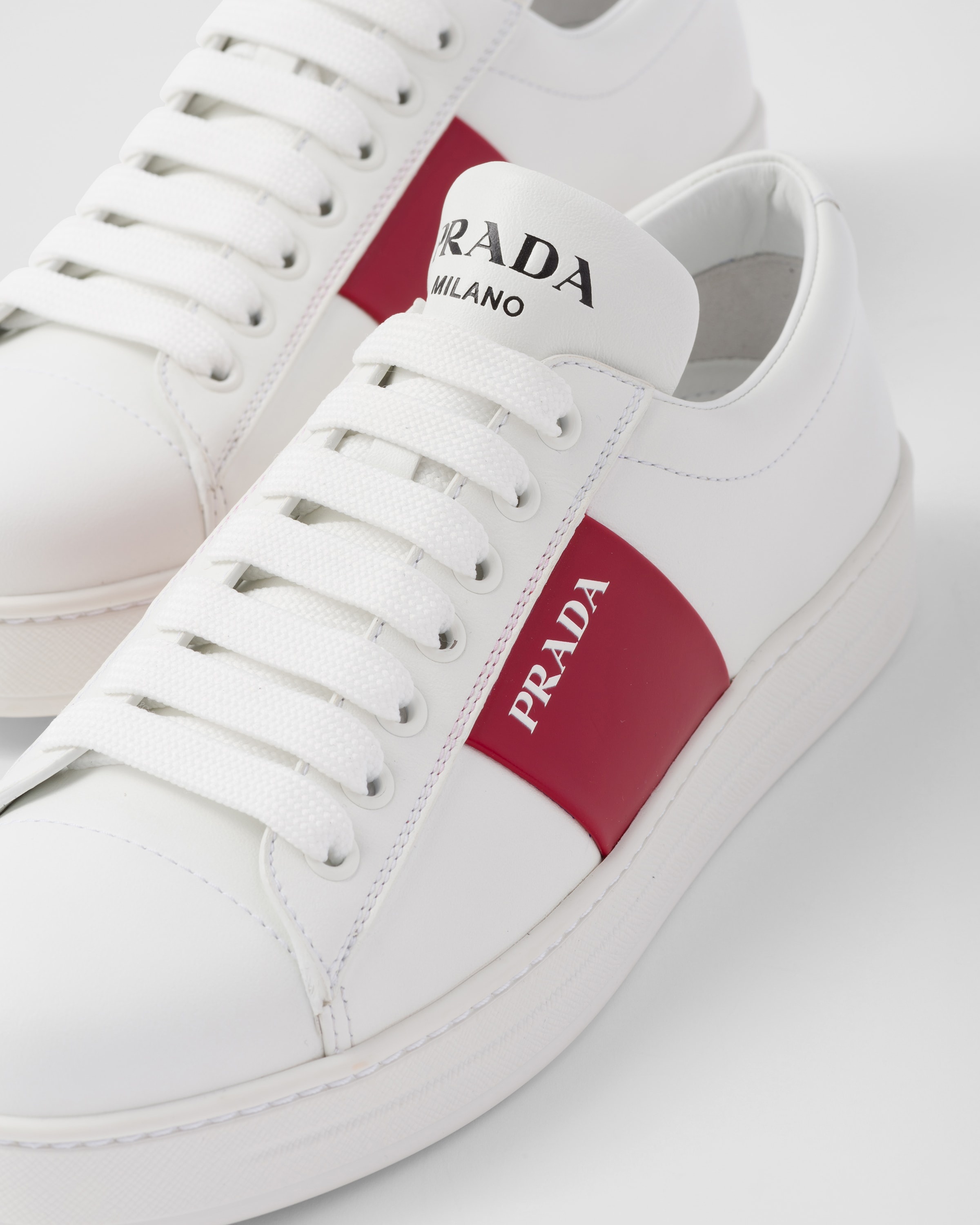 Leather laced sneakers with logo - 5