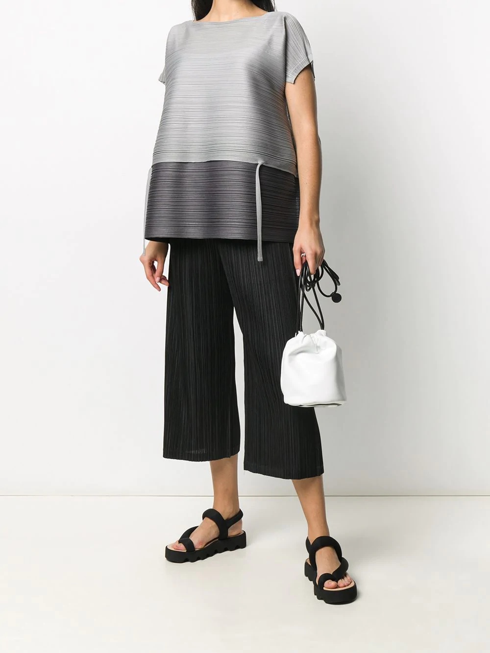 micro-pleated two-tone top - 2