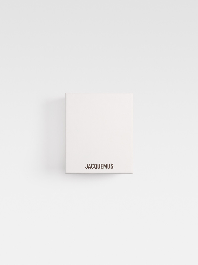 JACQUEMUS The London mug outlook