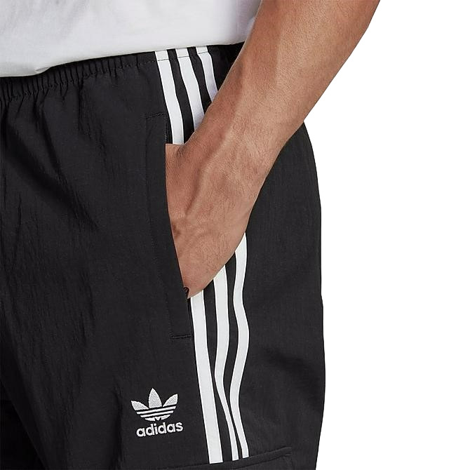 adidas originals Logo HR3364 - 2