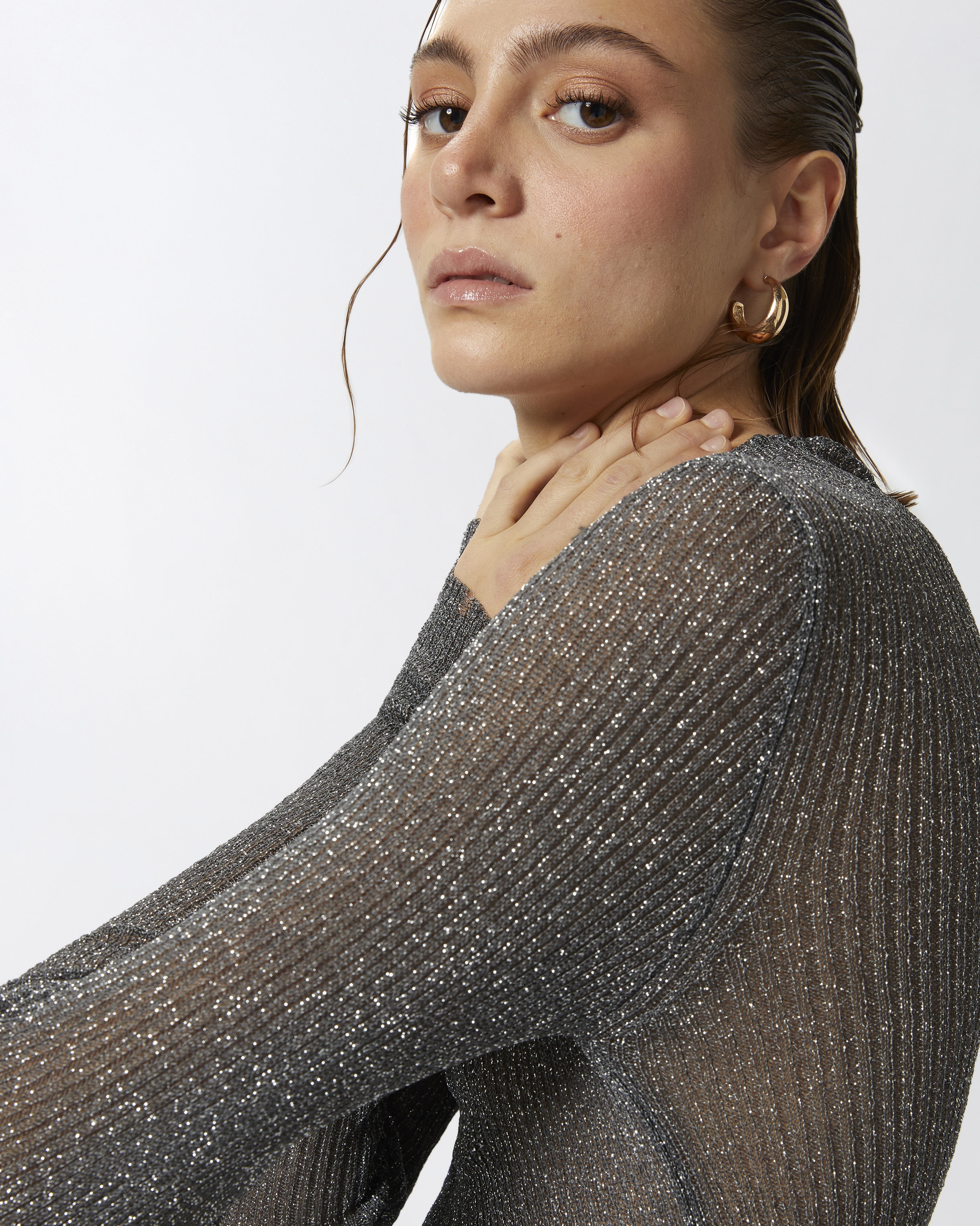 SWEATER WITH METALLIC YARN - 5