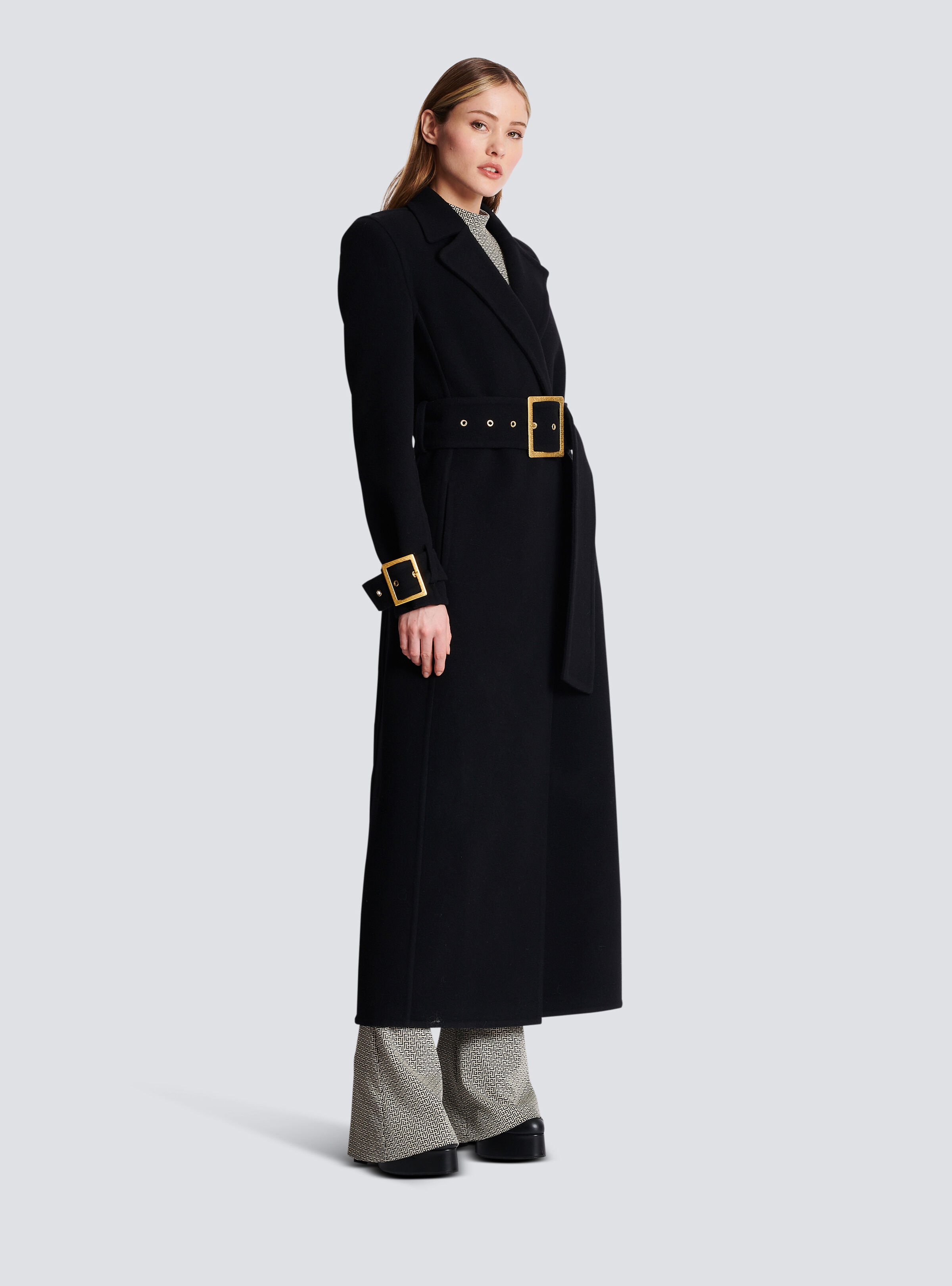 Long coat with belt - 3