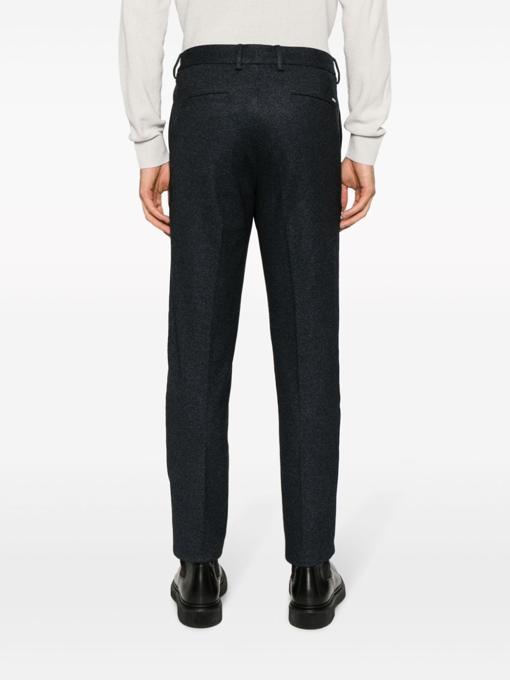 logo-patch tapered trousers - 4