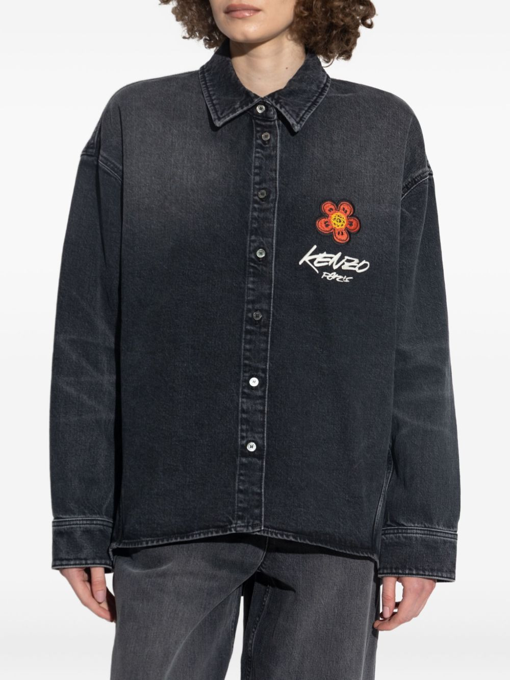 flower-embroidered denim shirt - 3