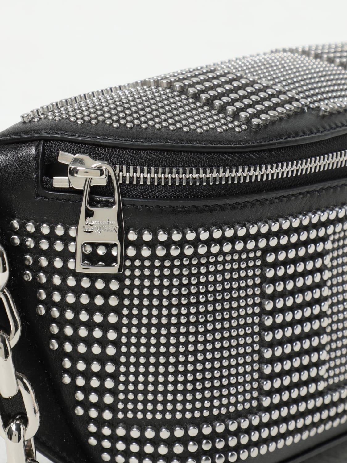 Alexander McQueen leather belt bag with all-over studs - 4