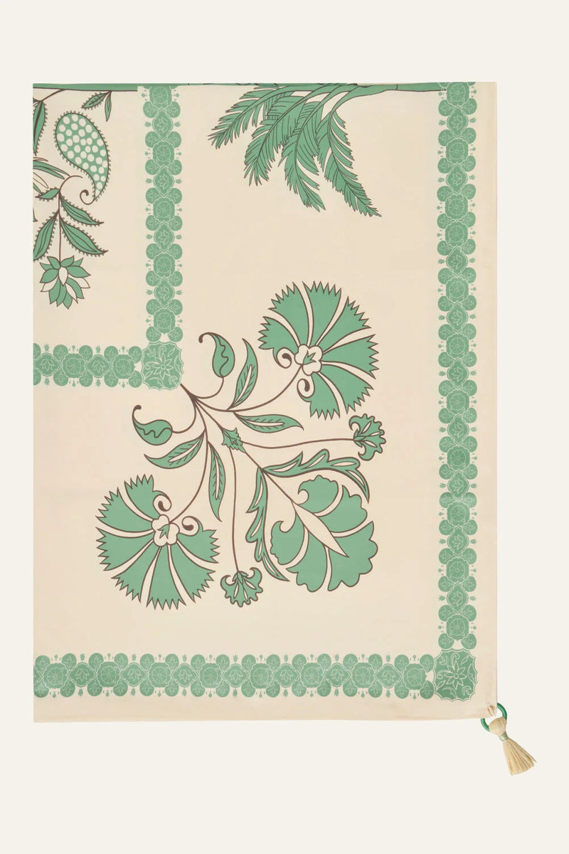 Suzani Amazónico Tablecloth 1